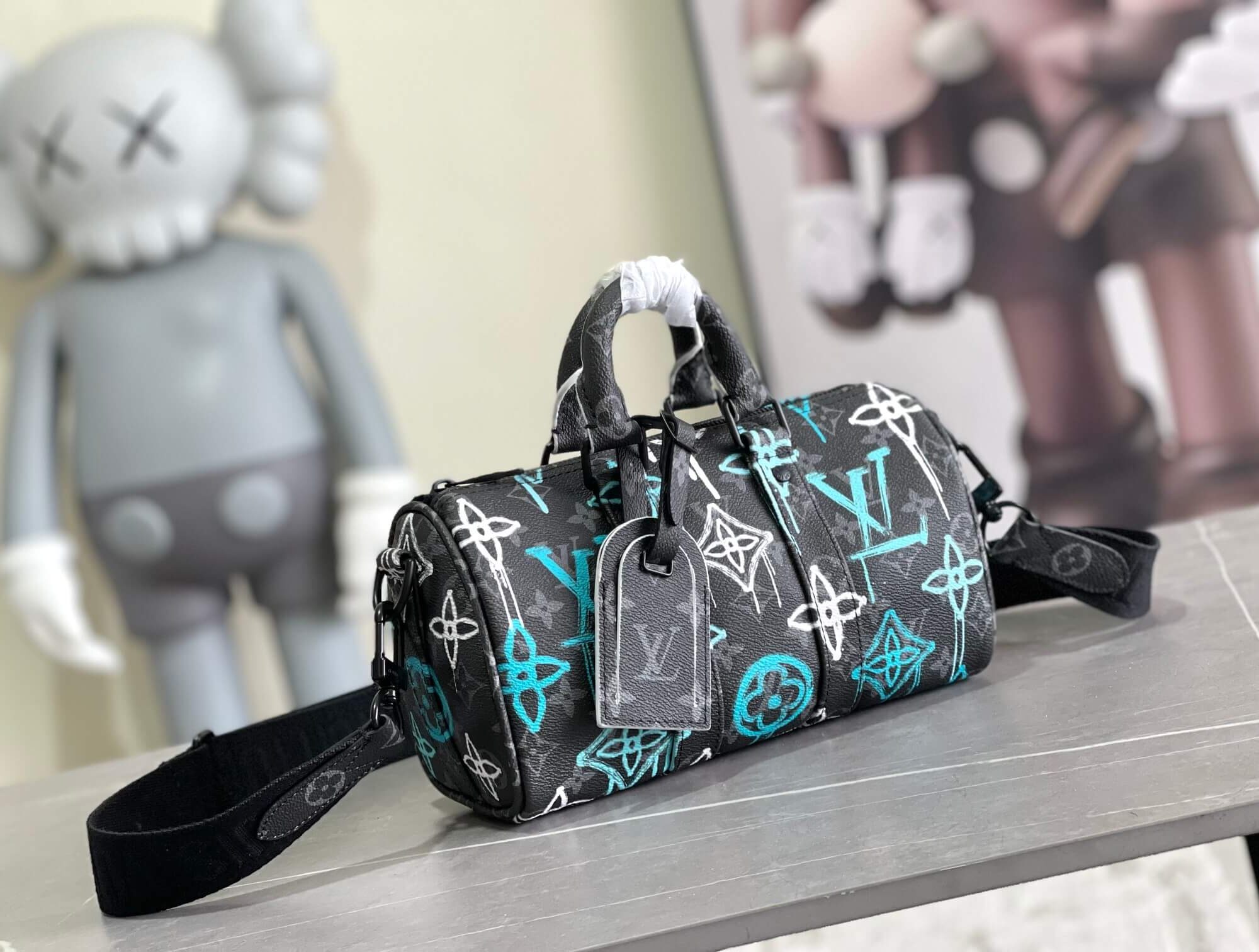 Louis Vuitton Keepall Bondouliiere 25 crossbody bag M21399 Graffiti Green