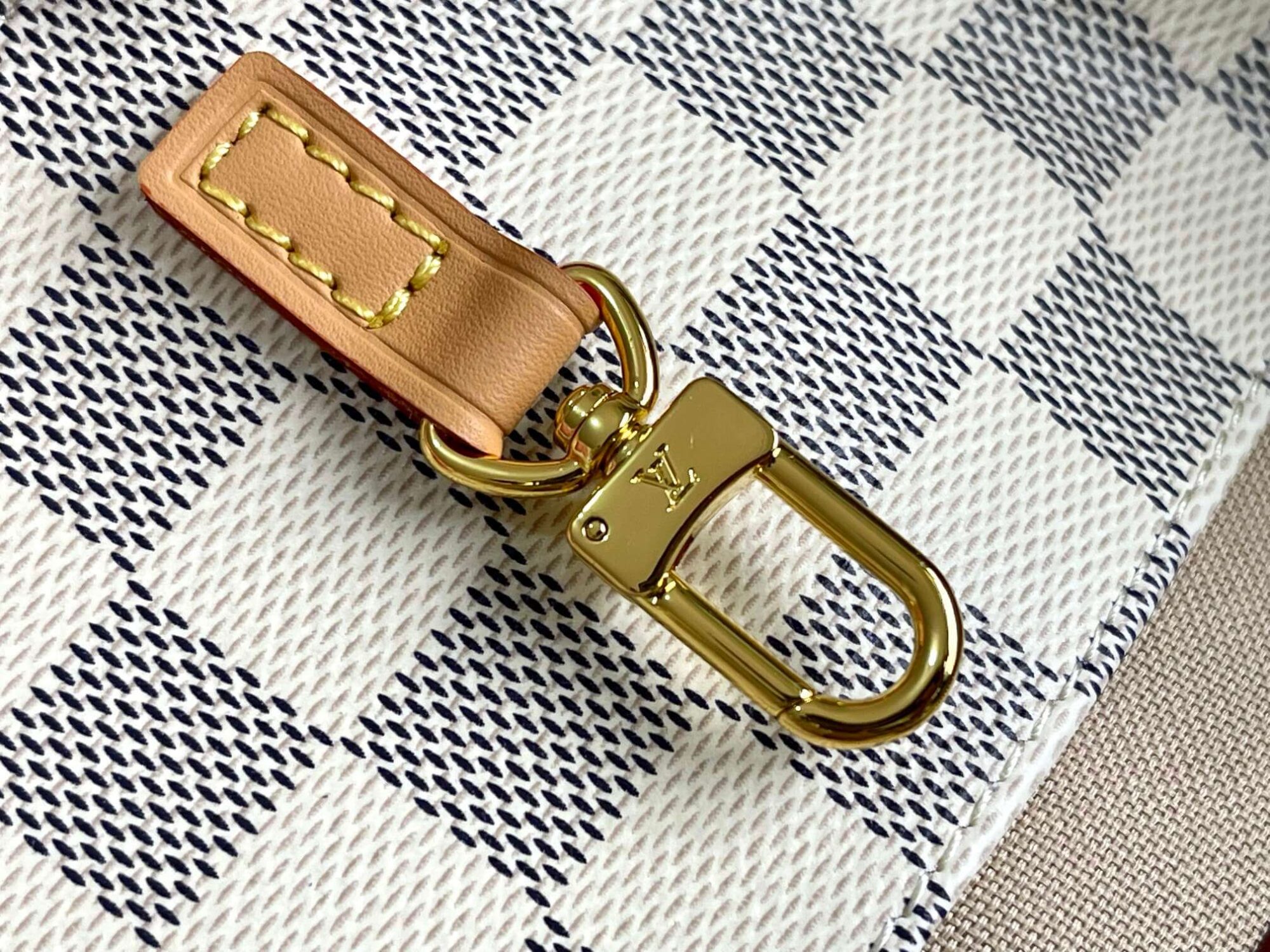 Louis Vuitton LV Damier Azur Canvas Neverfull CABAS Classic Handbag N41180 White Grid (Black Handle) N41179 White Grid (Brown Handle) N41375 White Grid (Black Handle) - Image 24