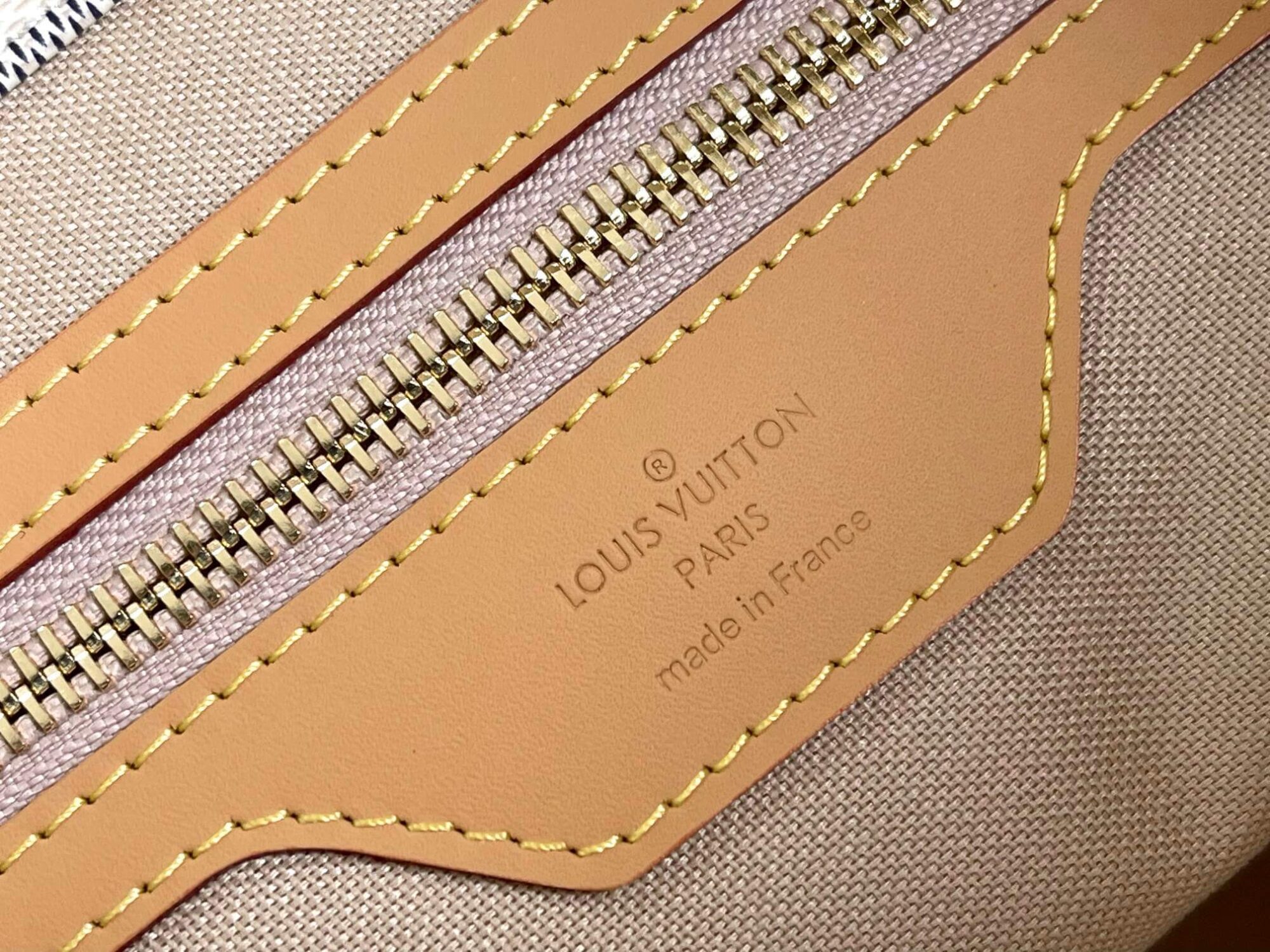 Louis Vuitton LV Damier Azur Canvas Neverfull CABAS Classic Handbag N41180 White Grid (Black Handle) N41179 White Grid (Brown Handle) N41375 White Grid (Black Handle) - Image 23