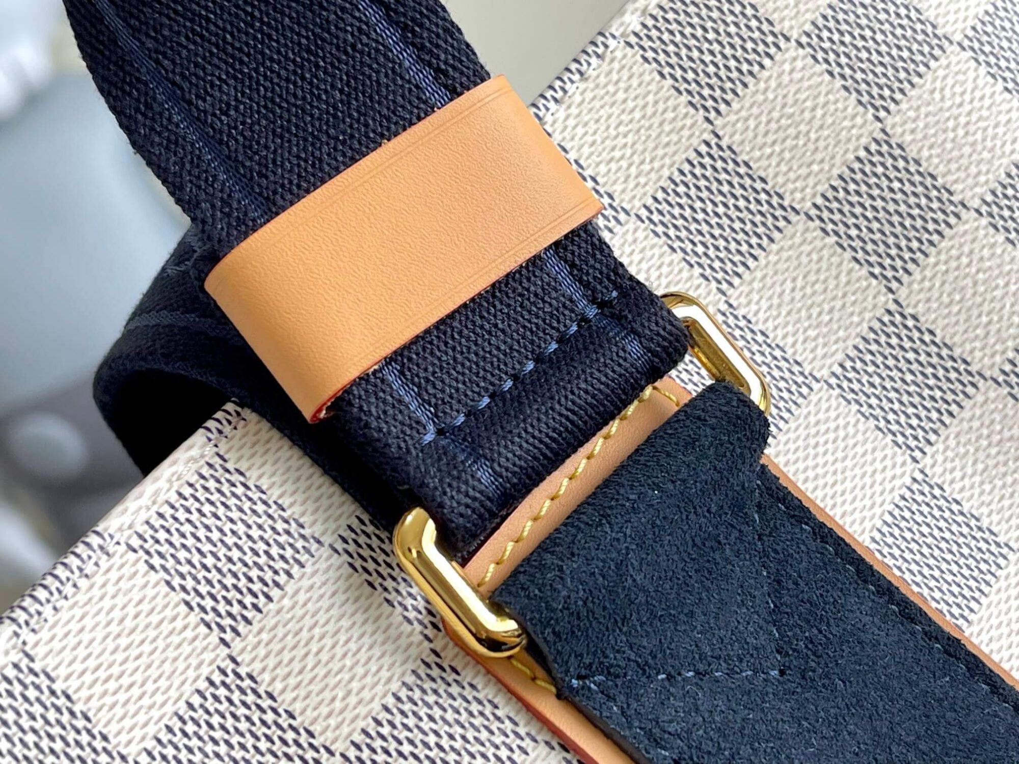 Louis Vuitton LV Damier Azur Canvas Neverfull CABAS Classic Handbag N41180 White Grid (Black Handle) N41179 White Grid (Brown Handle) N41375 White Grid (Black Handle) - Image 8
