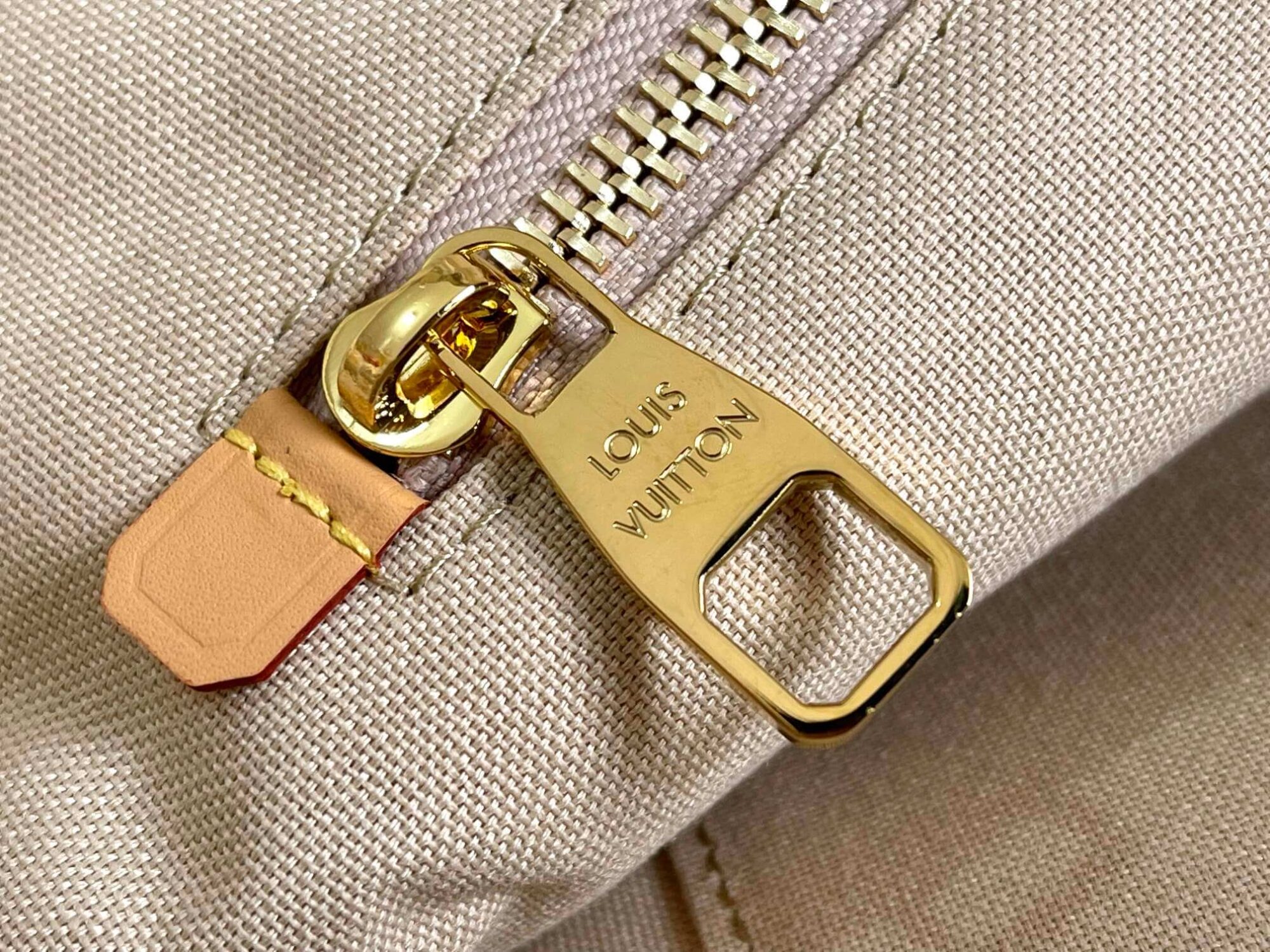 Louis Vuitton LV Damier Azur Canvas Neverfull CABAS Classic Handbag N41180 White Grid (Black Handle) N41179 White Grid (Brown Handle) N41375 White Grid (Black Handle) - Image 16