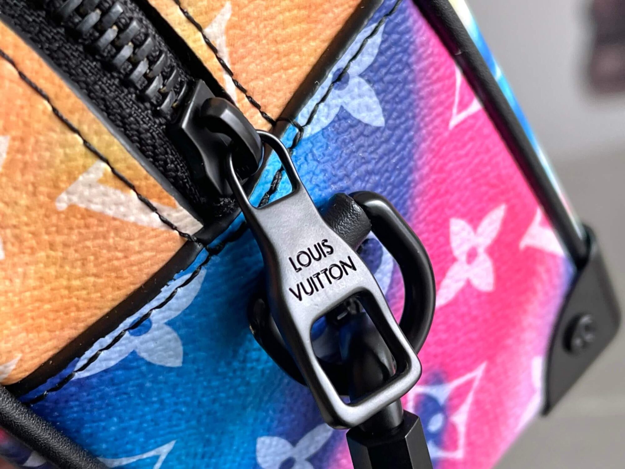 Louis Vuitton Mini Soft Trunk Monogram Sunset Canvas HandBag M80952 Multicolor - Image 4
