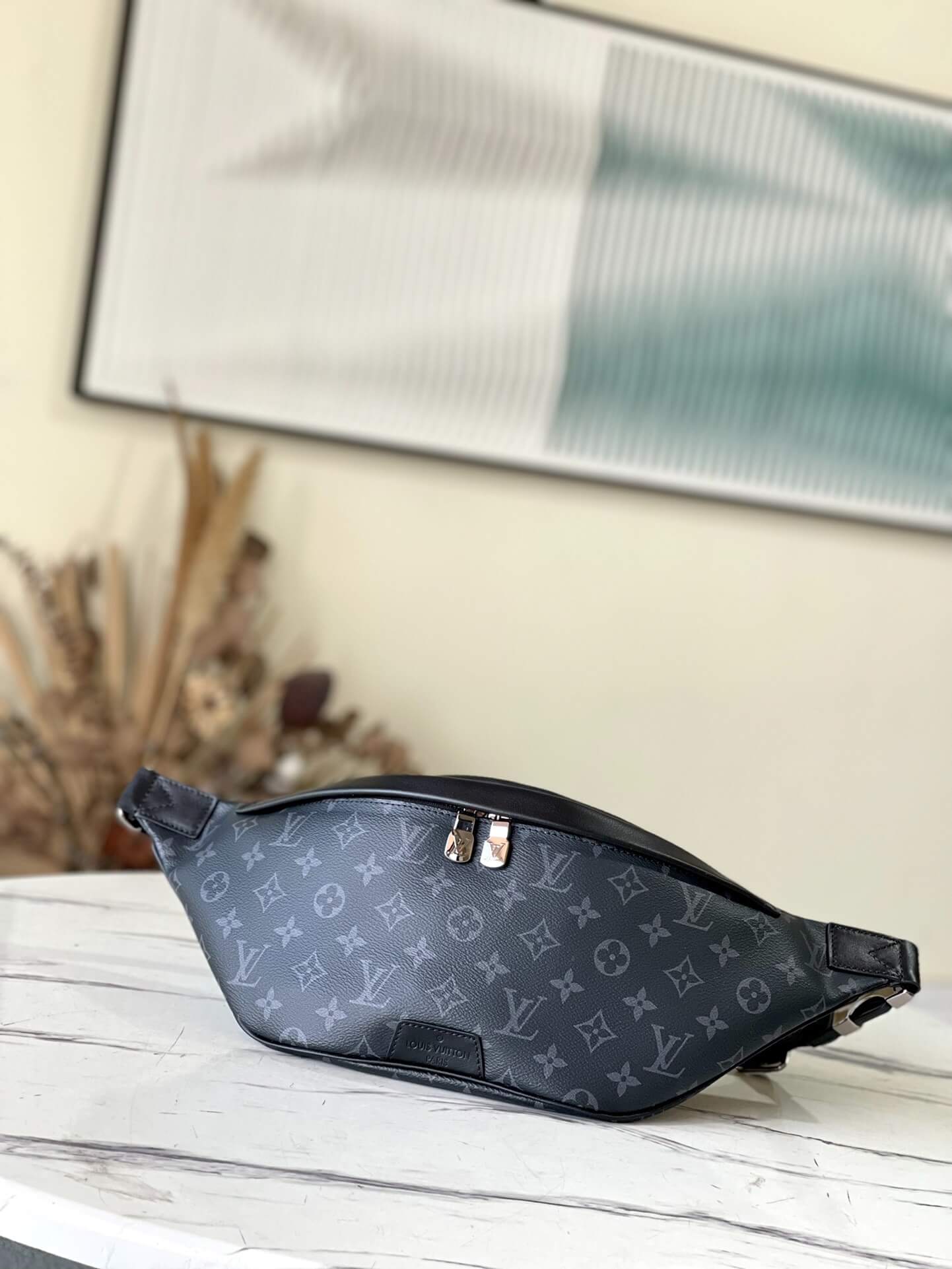Louis Vuitton Monogram Eclipse Canvas Men Discovery BumBag M44336 Black