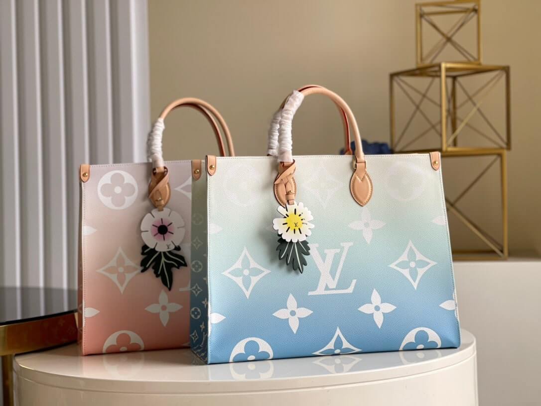 Louis Vuitton Monogram Giant Canvas OnTheGo GM Tote Handbags M57639 Blue Mist Cream Mist Grey M57640 M57641 Pink Yellow