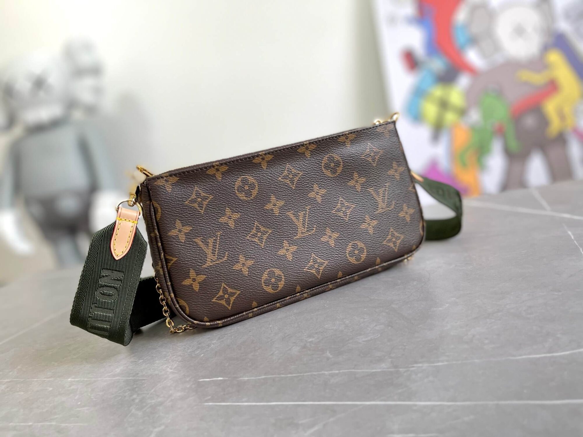 Louis Vuitton Monogram Multi Pochette Accessoires Crossbody Bag M44813 Khaki M44840 Light Pink - Image 2
