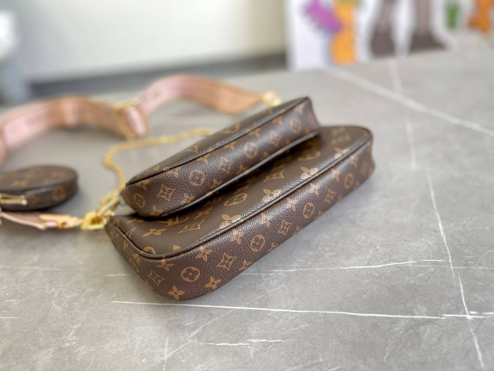 Louis Vuitton Monogram Multi Pochette Accessoires Crossbody Bag M44813 Khaki M44840 Light Pink - Image 18