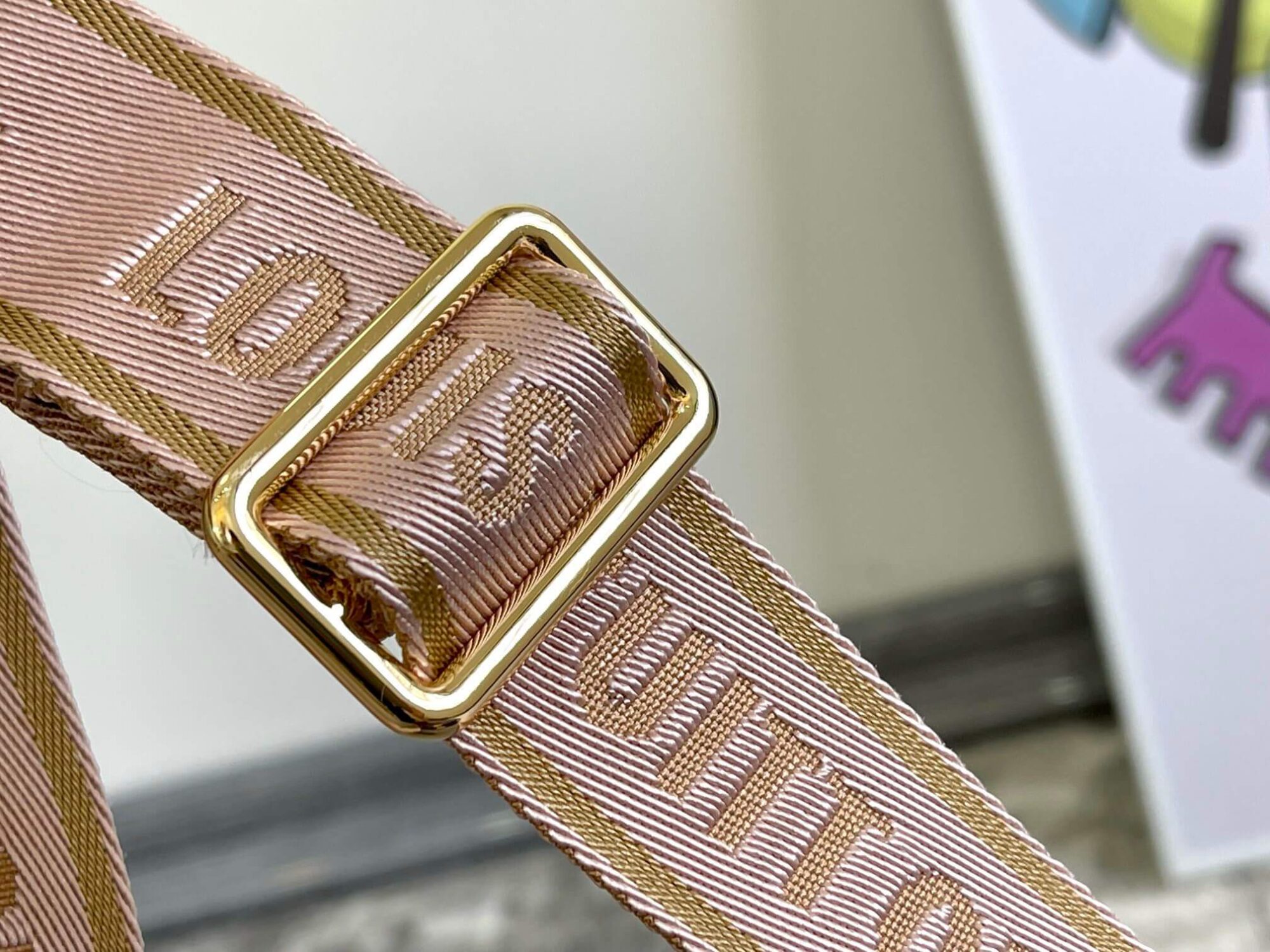 Louis Vuitton Monogram Multi Pochette Accessoires Crossbody Bag M44813 Khaki M44840 Light Pink - Image 17
