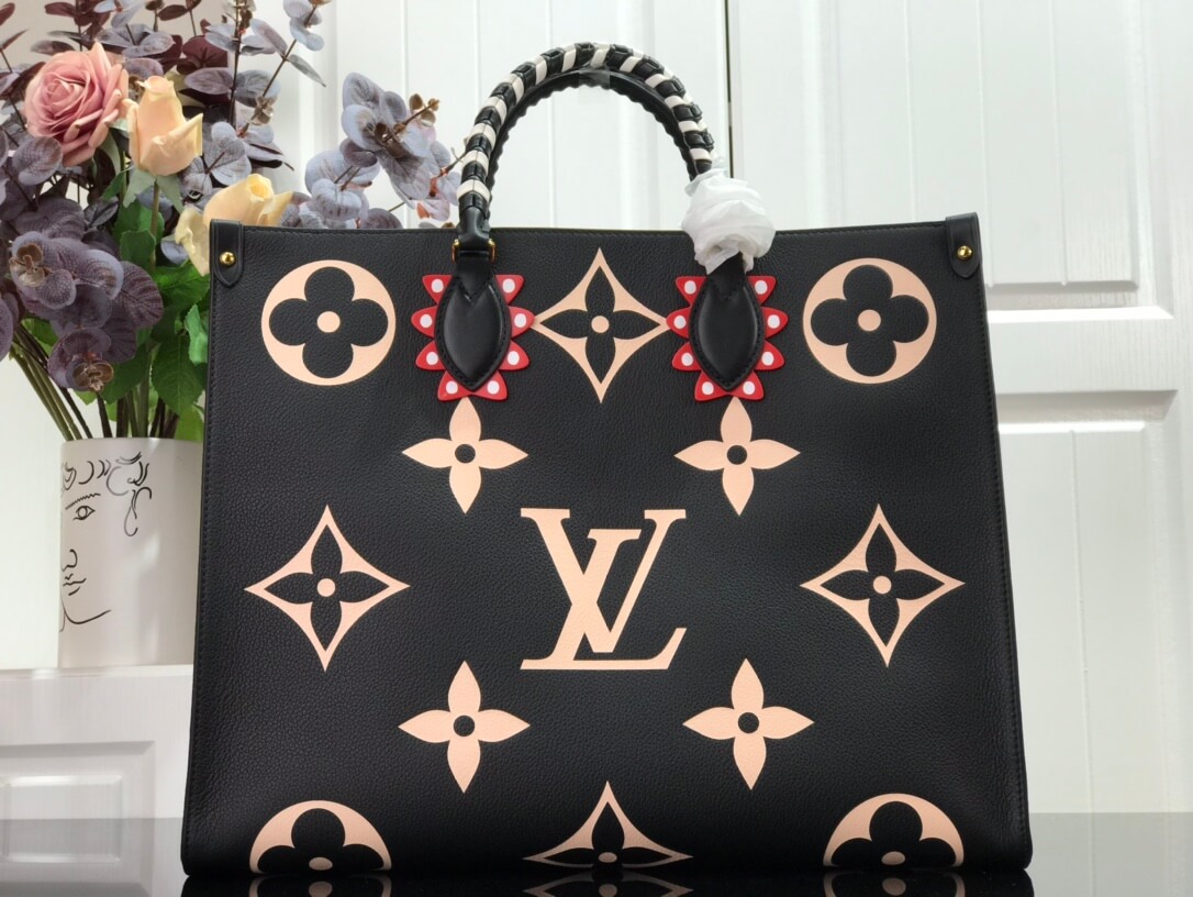 Louis Vuitton LV Monogram OnTheGo GM tote Handbag M45373 Black Cream Cream Black Beige