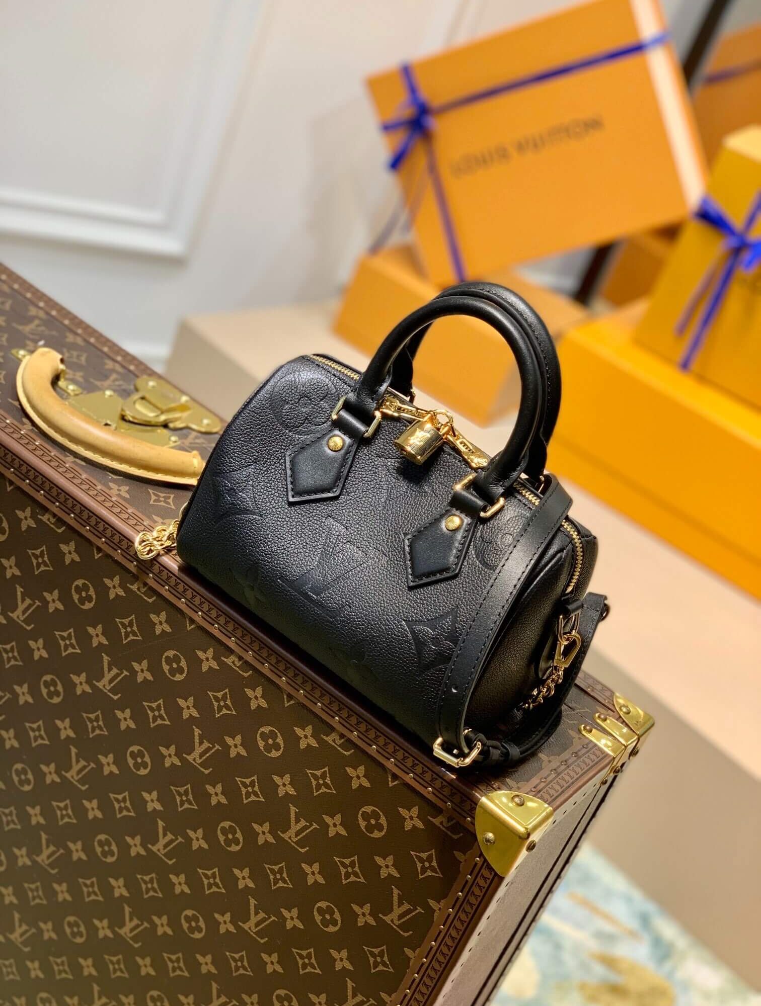 Louis Vuitton Monogram SPEEDY BANDOULIERE 20 HandBag M58953 Black M58954 Apricot M58954 Cream White