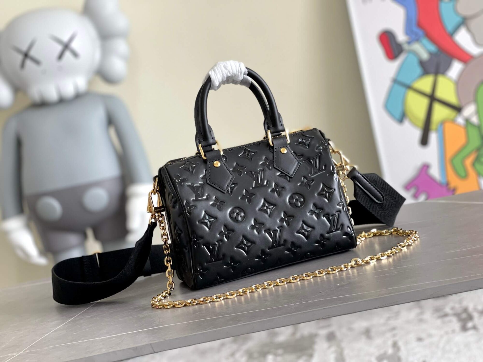 Louis Vuitton Monogram Speedy Bandoulière 22 Handbag M58631 Black