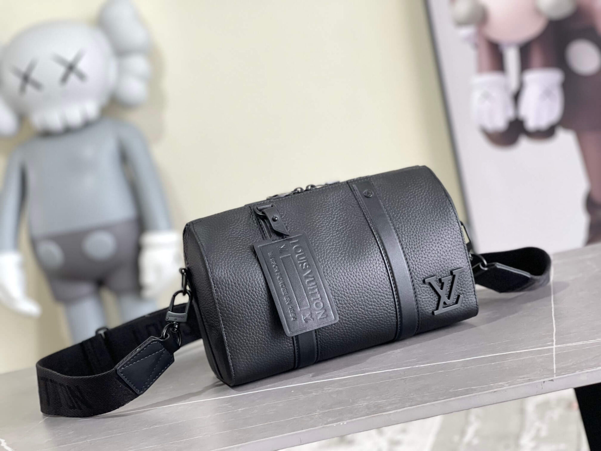 Louis Vuitton LV Aerogram City Keepall 27 Shoulder HandBag M21437 Khaki Green M21438 Yellow Navy Blue M59255 Black M59328 Grey - Image 10