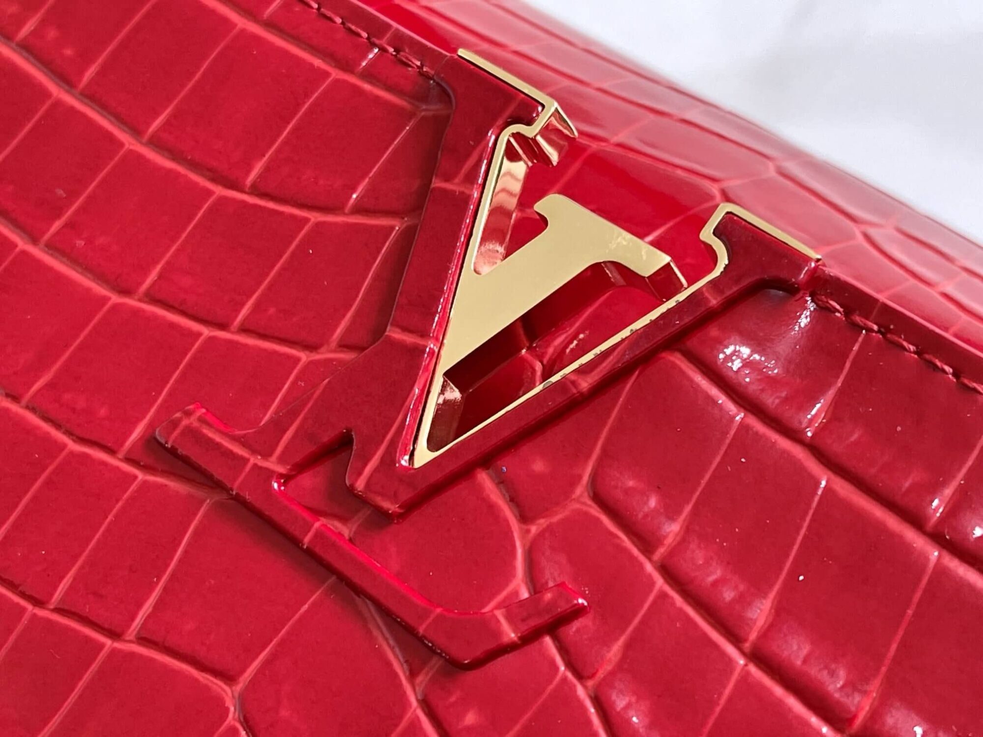 Louis Vuitton LV Crocodile pattern CAPUCINES Large Handbag N93419/M48865 Medium Handbag N93163/M48865 Small Handbag N94227/M48865 Black - White - Red - Green - Yellow - Image 60