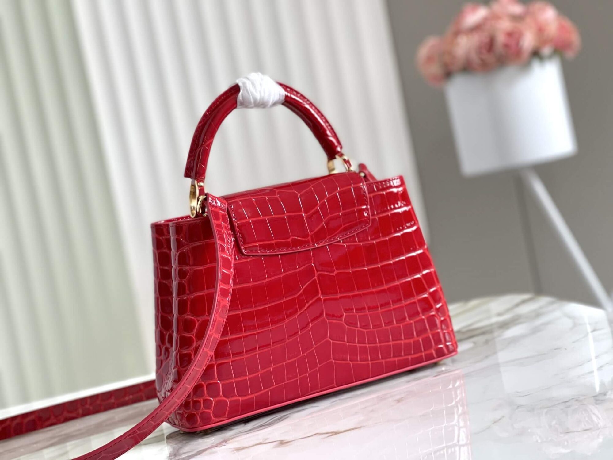 Louis Vuitton LV Crocodile pattern CAPUCINES Large Handbag N93419/M48865 Medium Handbag N93163/M48865 Small Handbag N94227/M48865 Black - White - Red - Green - Yellow - Image 66