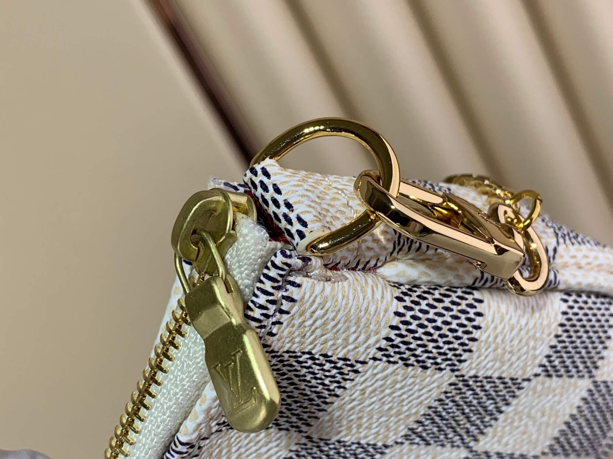 Louis Vuitton LV Damier Azur Canvas Mini Pochette Accessoires Vivienne Holiday N60487 Fuchsia Pink - Image 7