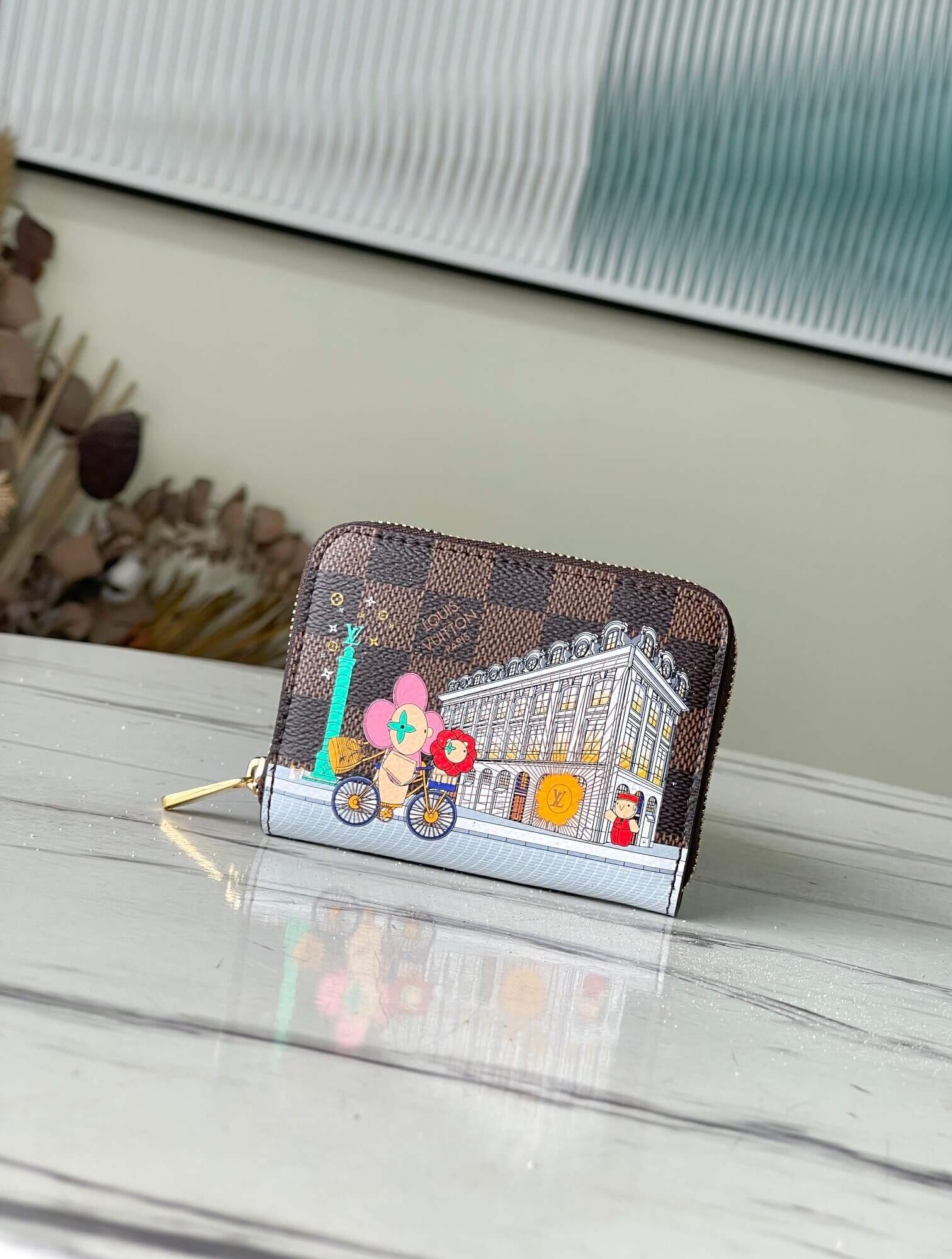 Louis Vuitton LV Monogram - Damier Ebene Canvas Vivienne limited-edition Zippy coin purse Wallet N63552 Pink M81629 Yellow