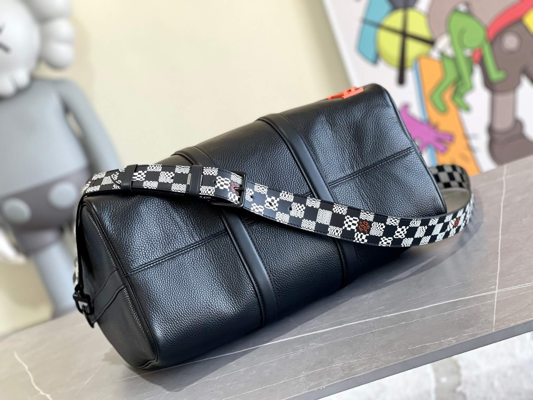 Louis Vuitton LV Damier Graphite Canvas Keepall Bandoulière 45 Travel Shoulder Handbag M57416 Black / White Grid - Image 9