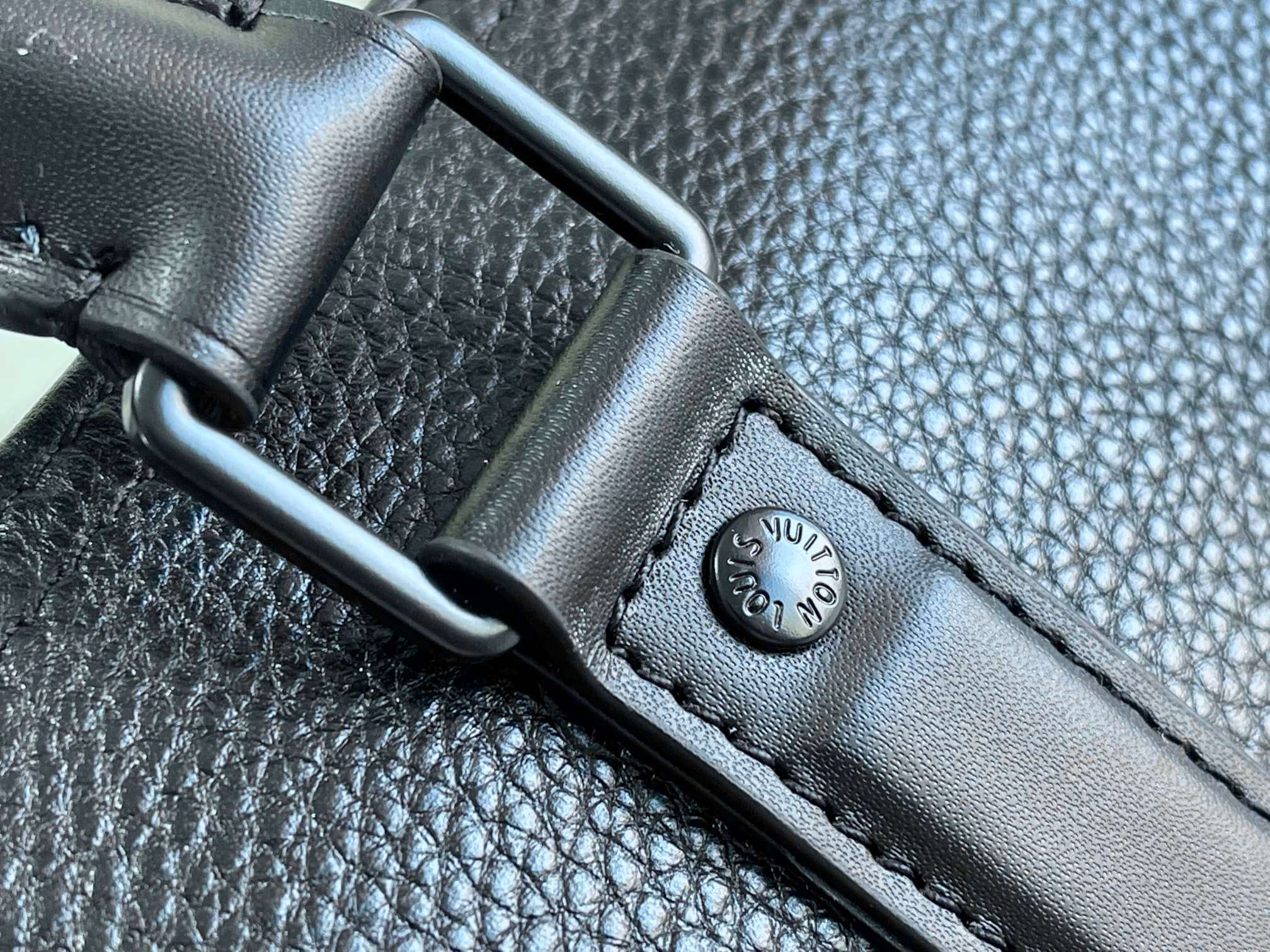 Louis Vuitton LV Damier Graphite Canvas Keepall Bandoulière 45 Travel Shoulder Handbag M57416 Black / White Grid - Image 8