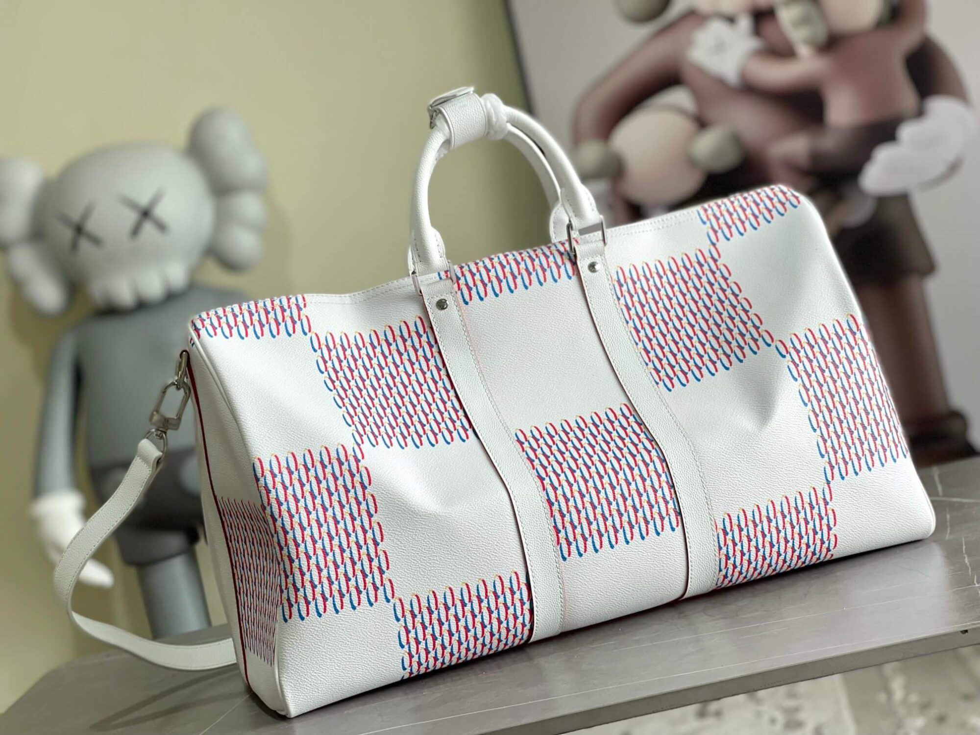 Louis Vuitton LV Damier Spray Keepall Bandouliere 50B Travel Shoulder Bag M20563 White Damier Spray Red - Image 8