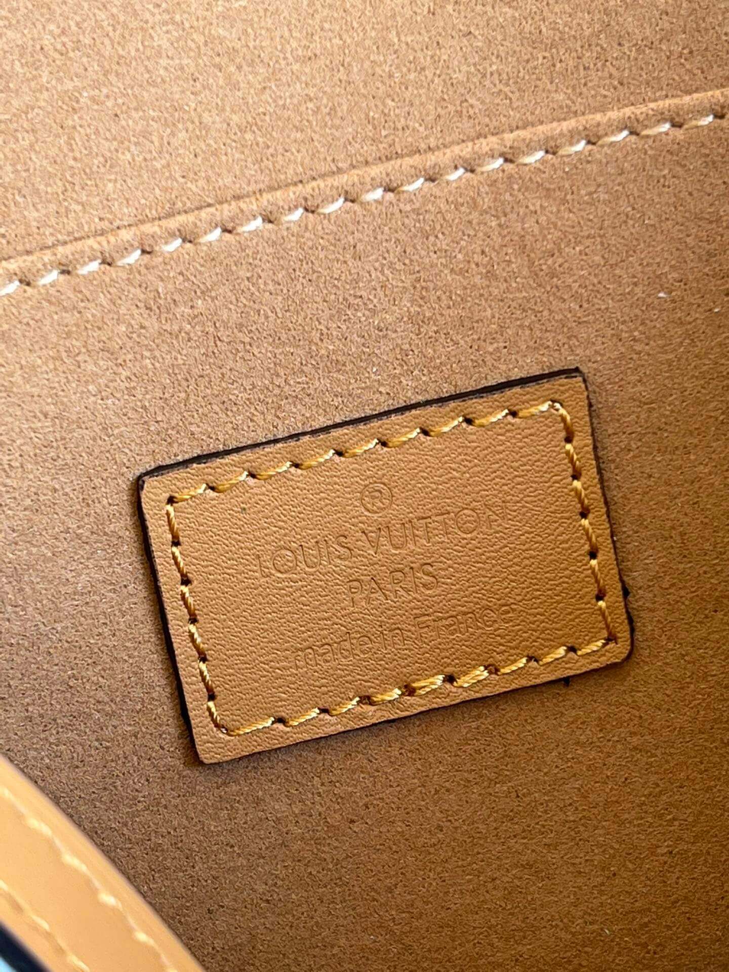 Louis Vuitton LV Dauphine MM Handbag M59483 Ecru Caramel Brown - Image 4