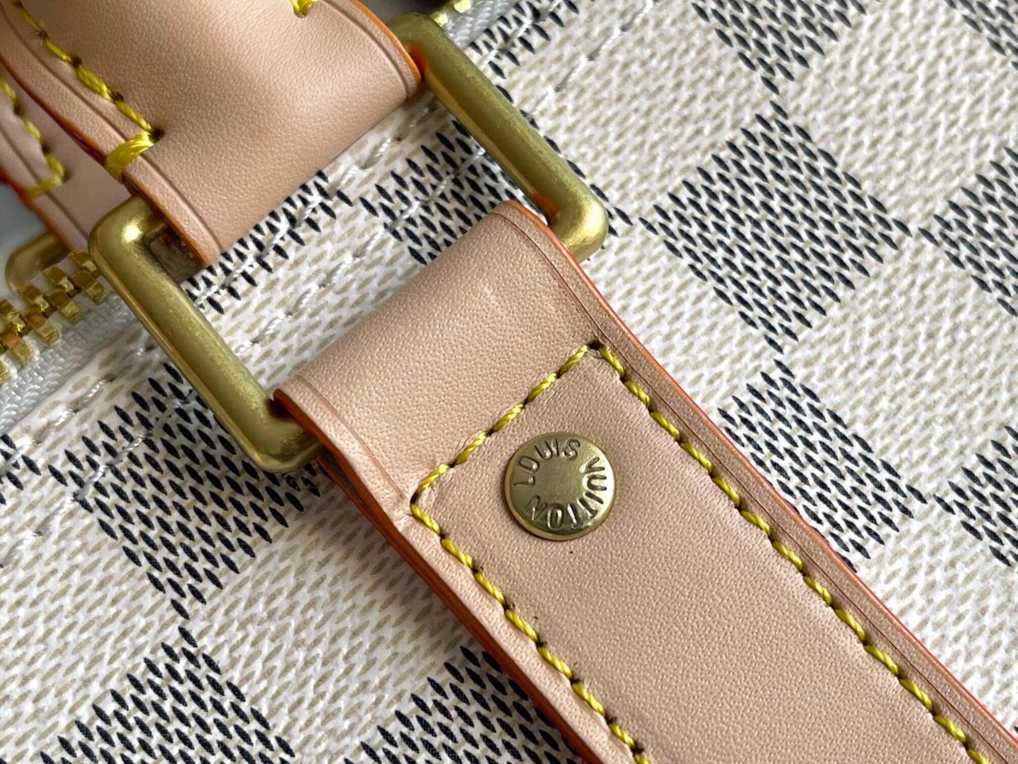 Louis Vuitton LV Keepall Bandoulière  55 Travel Shoulder HandBag N41429 White Grid - Image 7