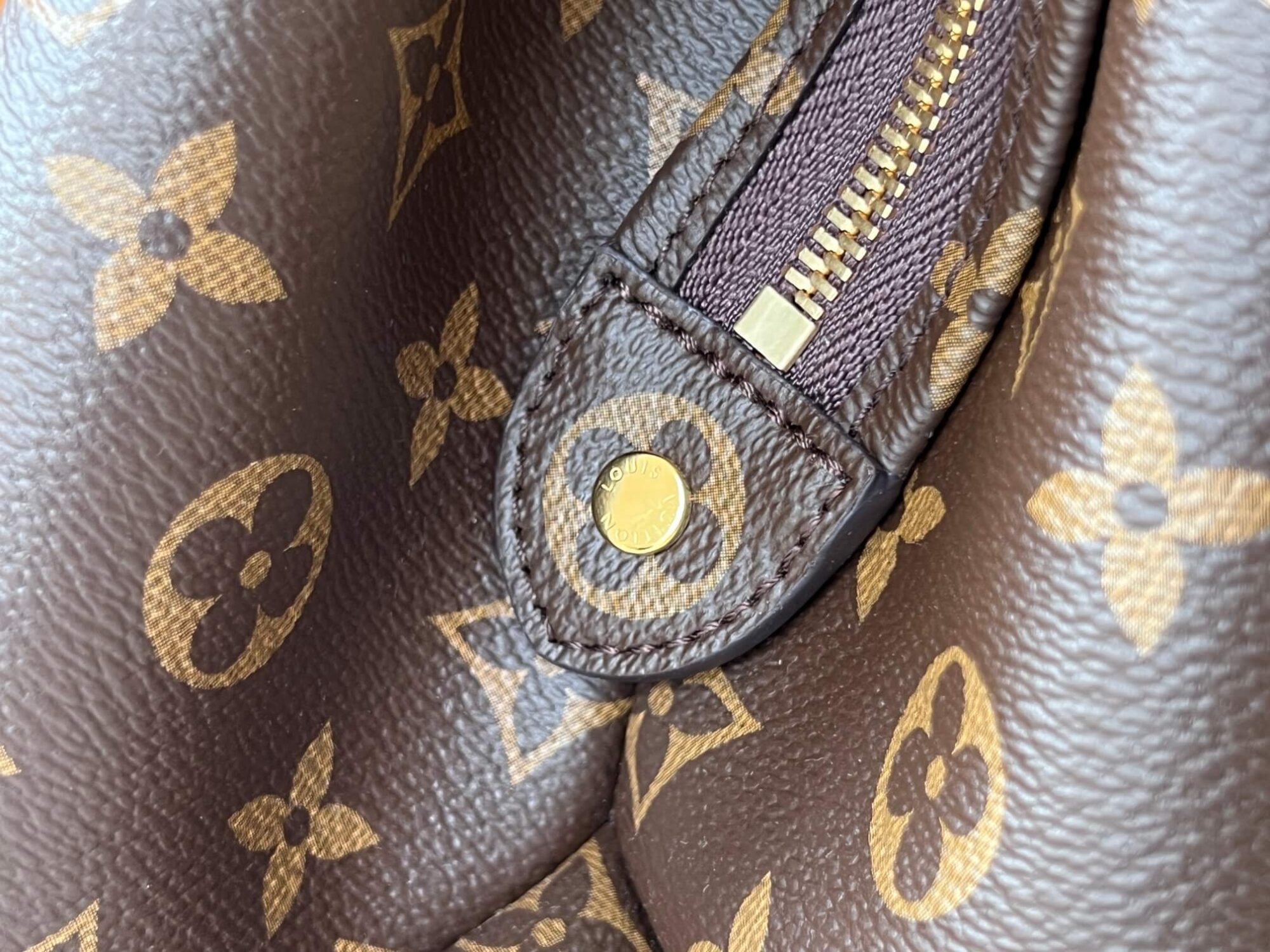 Louis Vuitton LV Monogram Canvas Petit Grand Palais Shoulder Handbag Small M45900 Large M45898 Brown - Image 6