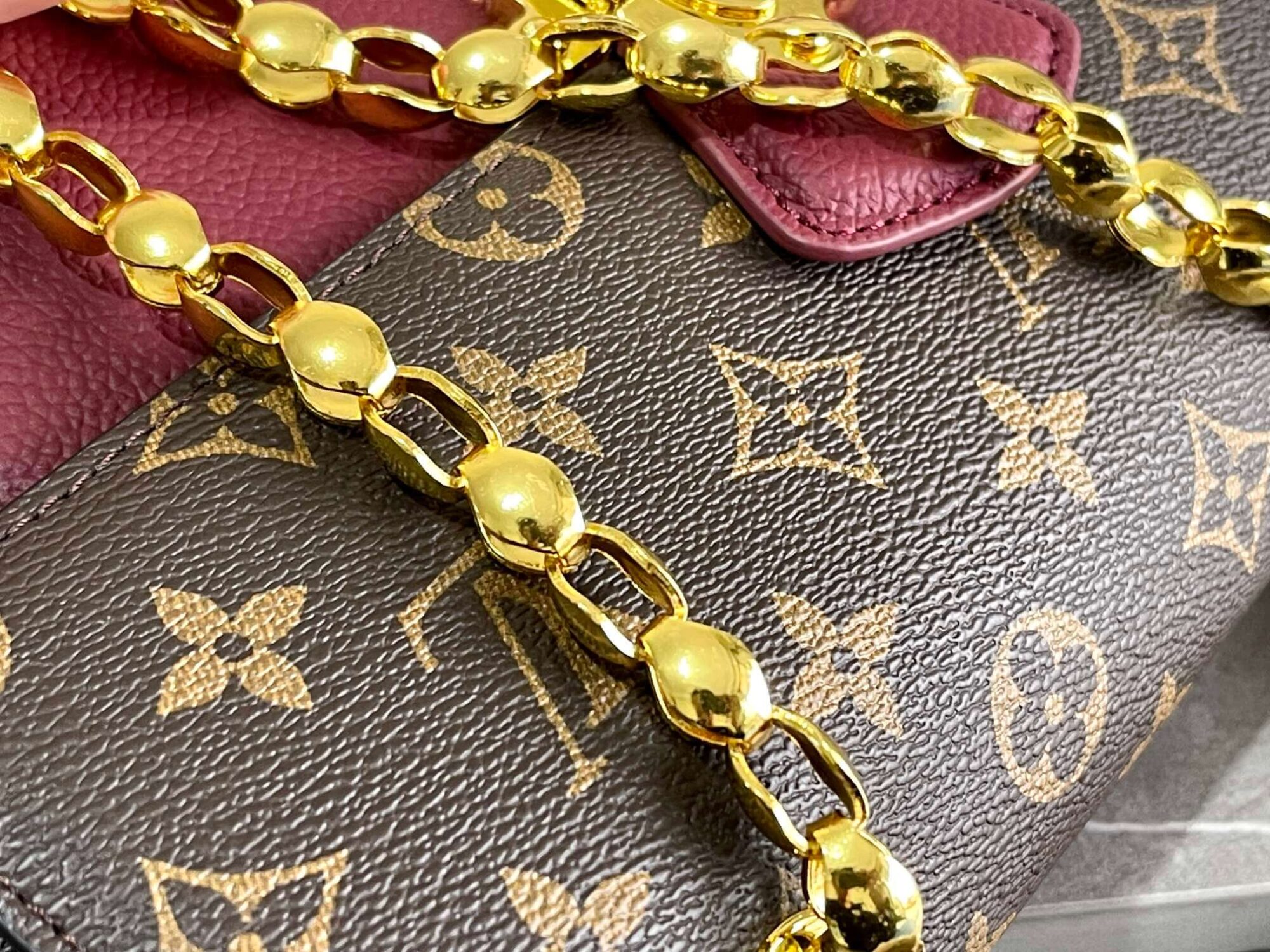Louis Vuitton LV Monogram Canvas Victoire Chain Shoulder HandBag M41730 Black M41731 Red M41730 Fuchsia M44038 Navy Blue - Image 26