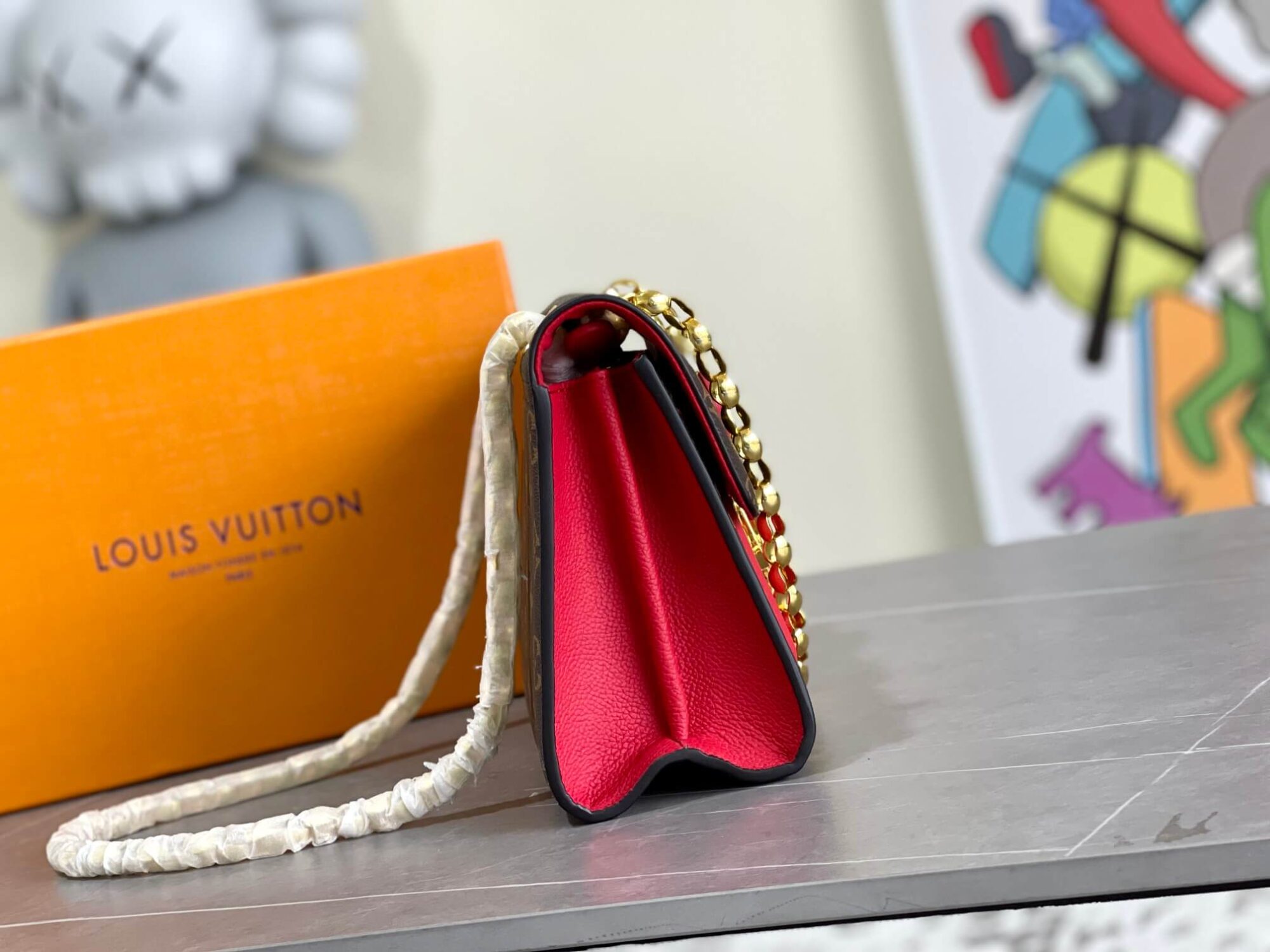 Louis Vuitton LV Monogram Canvas Victoire Chain Shoulder HandBag M41730 Black M41731 Red M41730 Fuchsia M44038 Navy Blue - Image 13