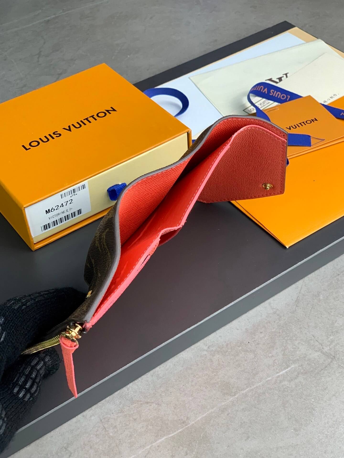 Louis Vuitton LV Monogram Canvas Victorine Wallet Mini Purse Brown - Fuchsia - Fuchsia Pink - Orange - Pink - Red - Yellow - Image 32