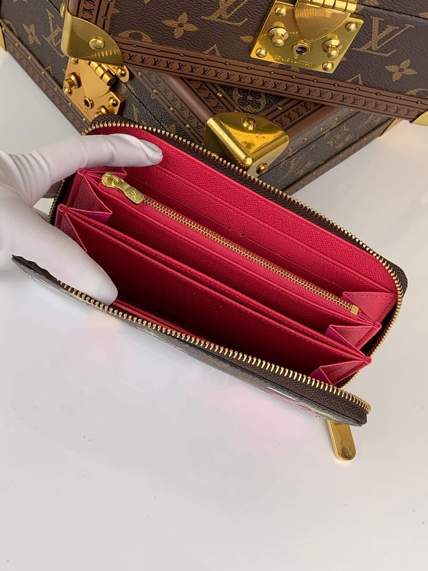 Louis Vuitton LV Monogram Canvas Vivienne Zippy Wallet M80857 Fuchsia Pink - Image 3