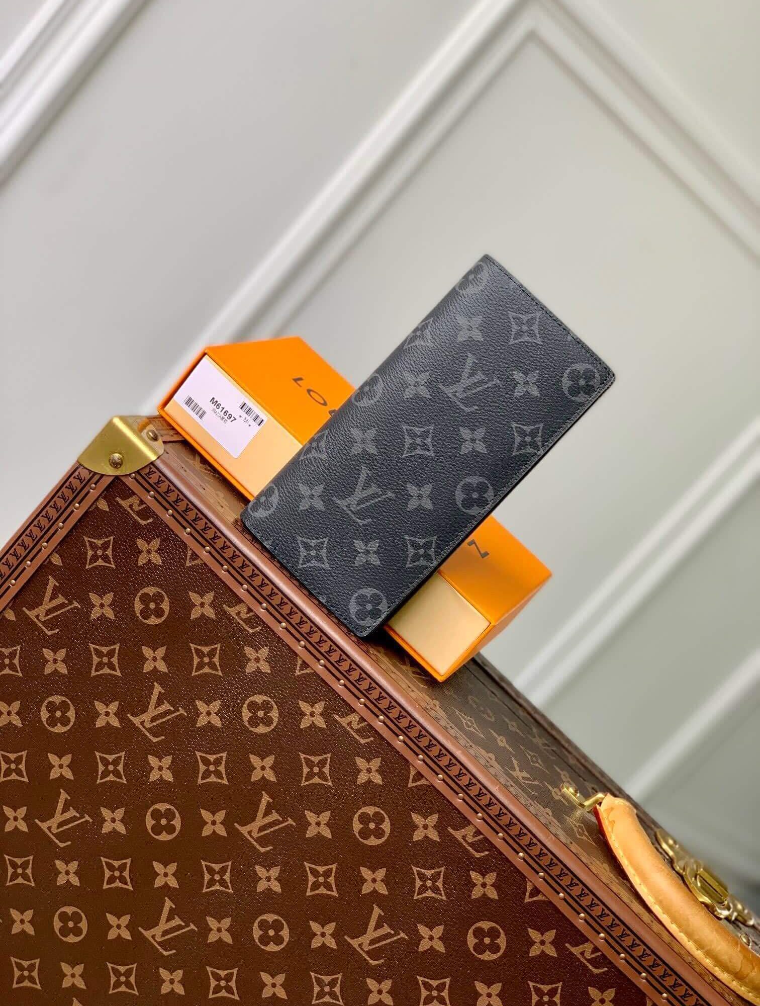 Louis Vuitton LV Monogram Eclipse Canvas Brazza Wallet M61697 Black