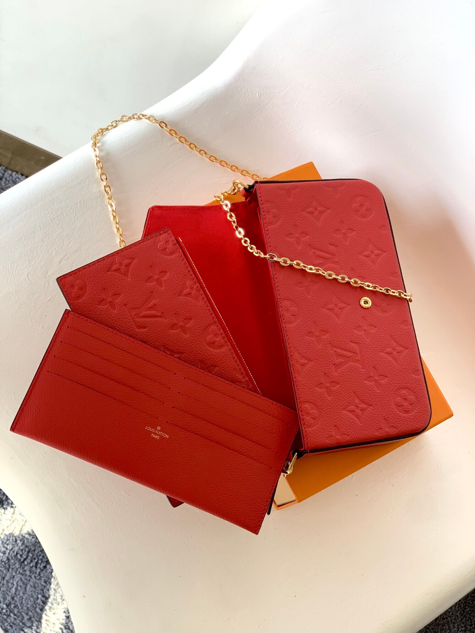 Louis Vuitton LV Monogram Empreinte Pochette Félicie Chain Wallet M82477 Black M63700 Red M82363 Cream M83589 Beige M82609 Navy Blue M64099 Marine Blue - Image 16