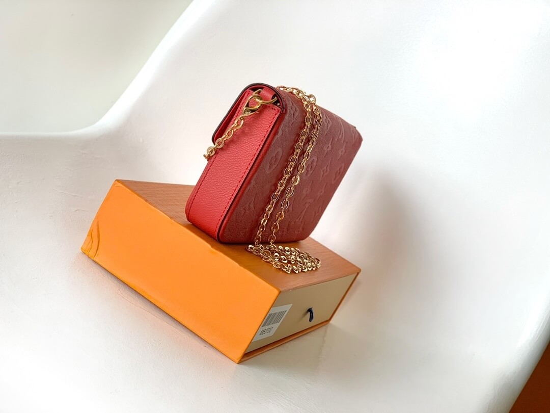 Louis Vuitton LV Monogram Empreinte Pochette Félicie Chain Wallet M82477 Black M63700 Red M82363 Cream M83589 Beige M82609 Navy Blue M64099 Marine Blue - Image 14