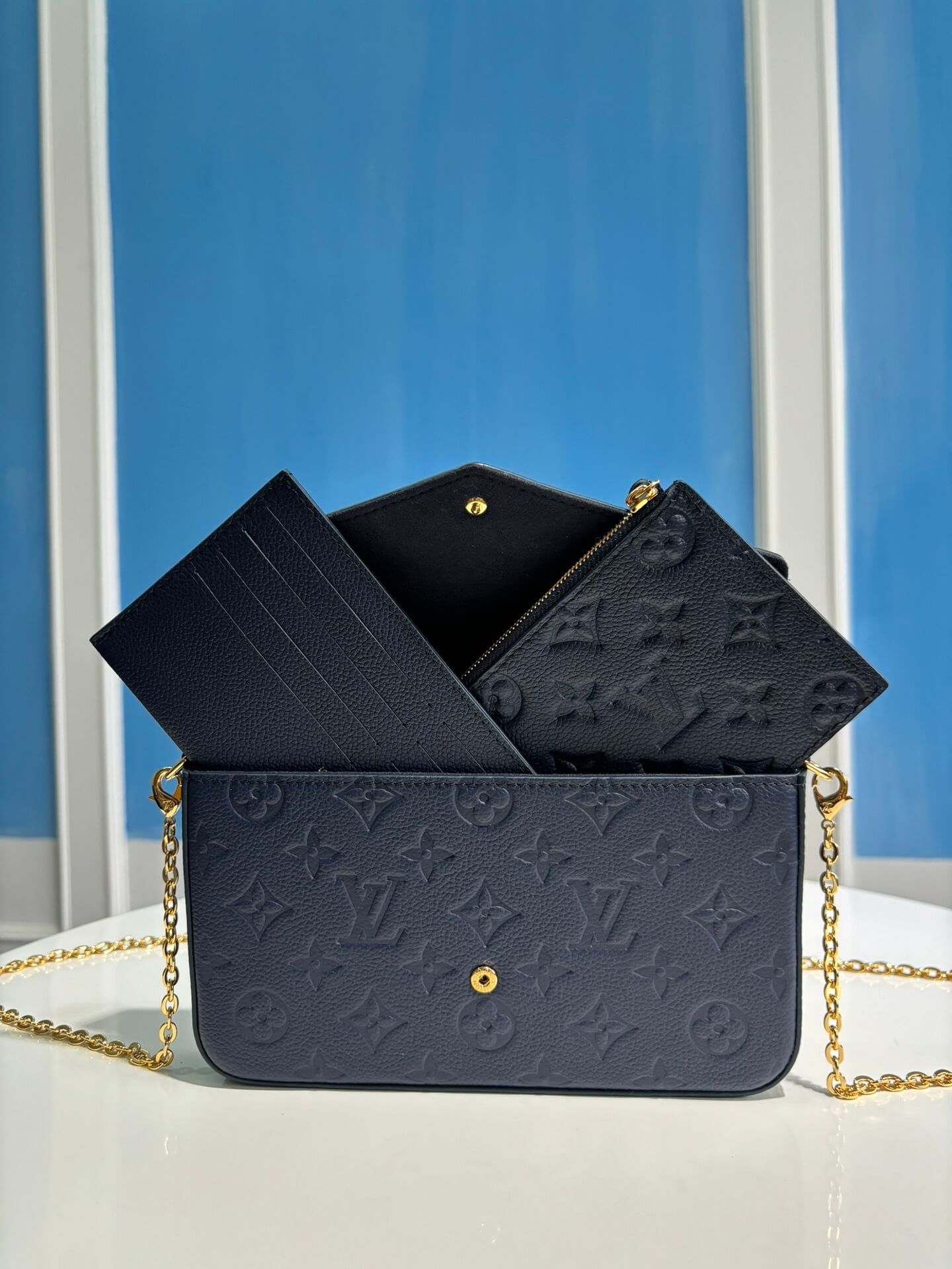 Louis Vuitton LV Monogram Empreinte Pochette Félicie Chain Wallet M82477 Black M63700 Red M82363 Cream M83589 Beige M82609 Navy Blue M64099 Marine Blue - Image 39