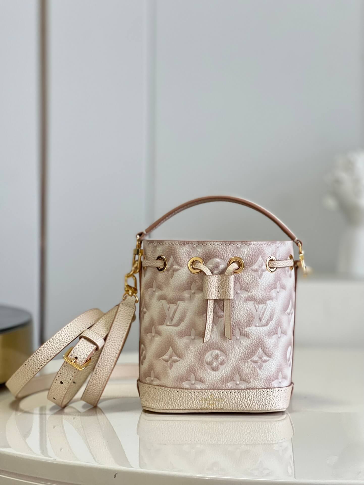 Louis Vuitton LV Monogram Nano Noe Shoulder HandBag M81463 Light Beige - Lilas Purple