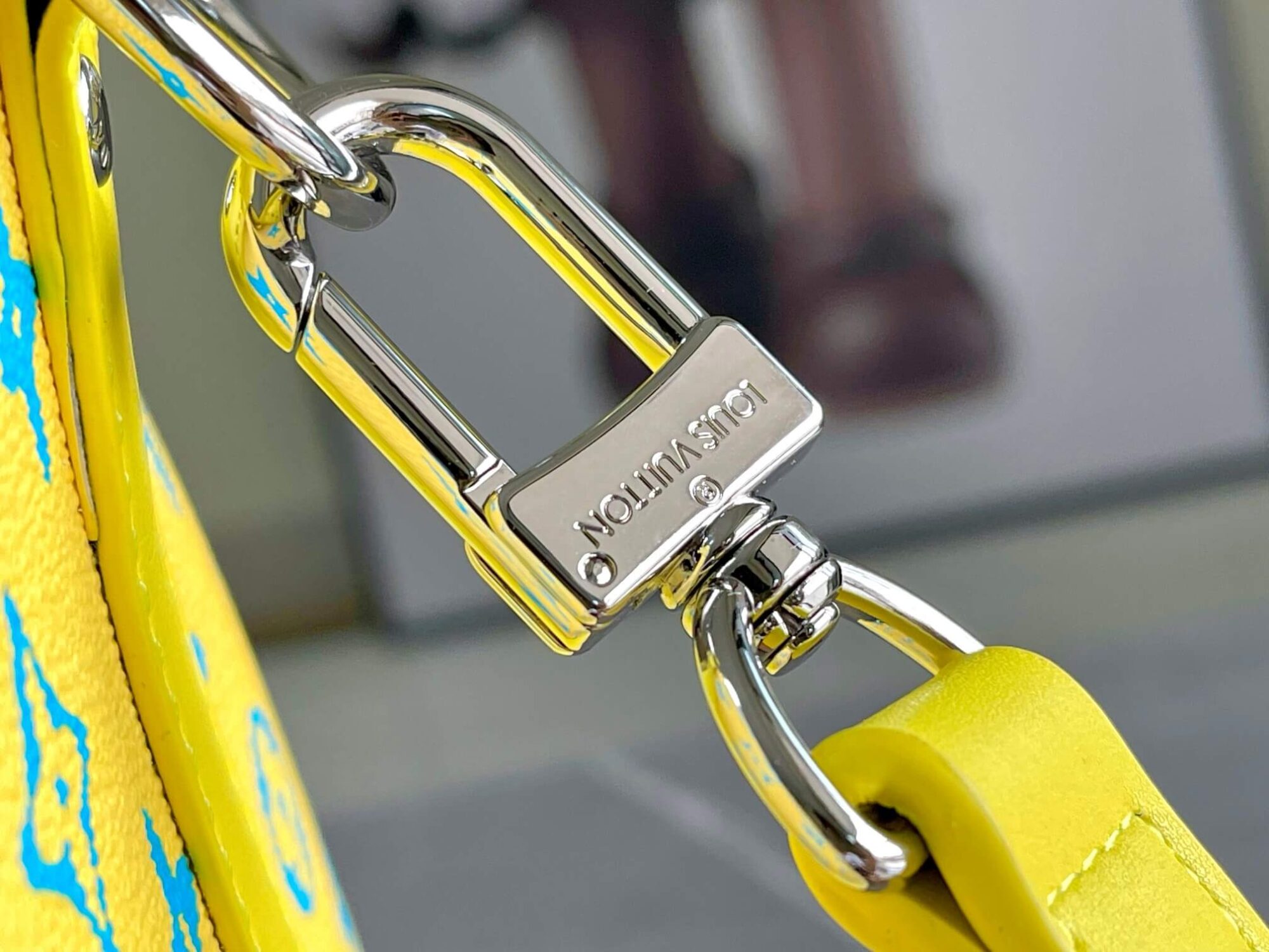 Louis Vuitton LV Monogram Playground canvas Keepall Bandouliere 50 Travel Shoulder Bag M21869 Yellow - Image 7