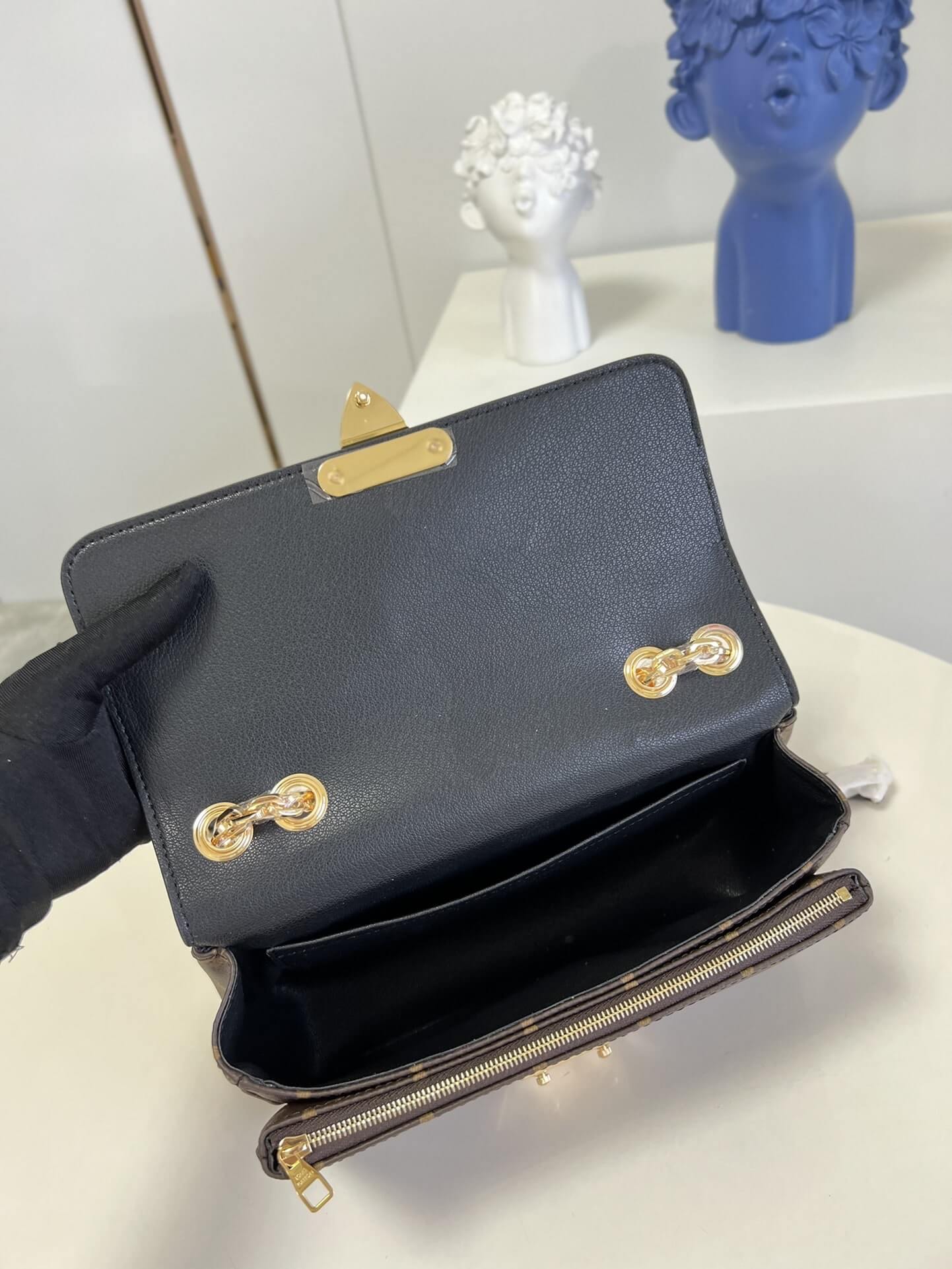 Louis Vuitton LV Monogram Pochette Métis Marceau chain Shoulder Handbag M46126 Black M46127 Caramel Brown - Image 4