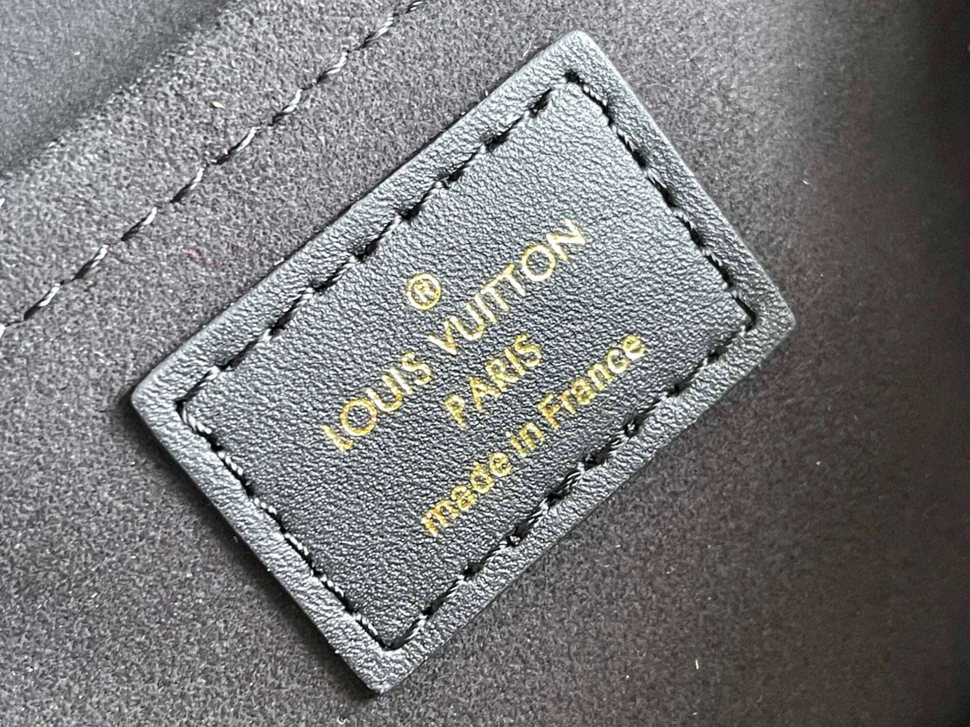Louis Vuitton LV Monogram Reserve Vanity Square HandBag M43589 Brown - Image 7
