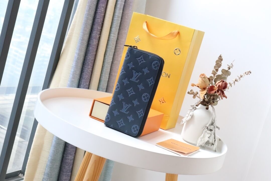 Louis Vuitton LV Monogram Shadow Vertical Zippy Wallet M80423 Navy Blue - Image 8