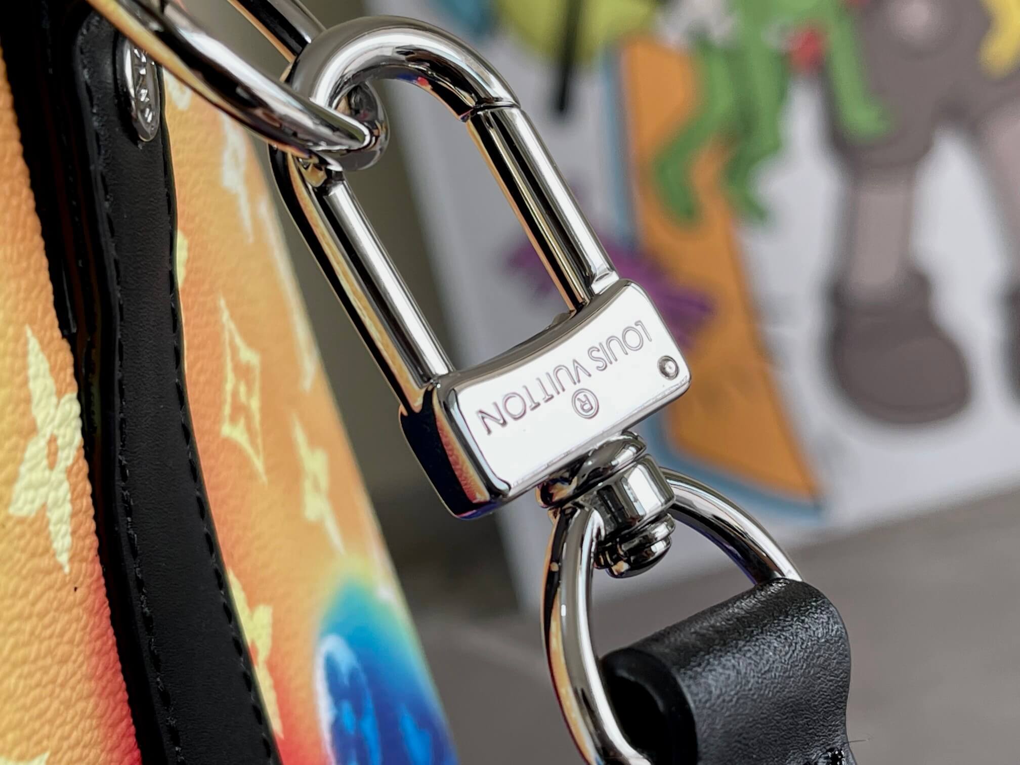 Louis Vuitton LV Monogram Sunset canvas Keepall Bandoulière 50 Travel Bag M45942 Multicolor - Image 6