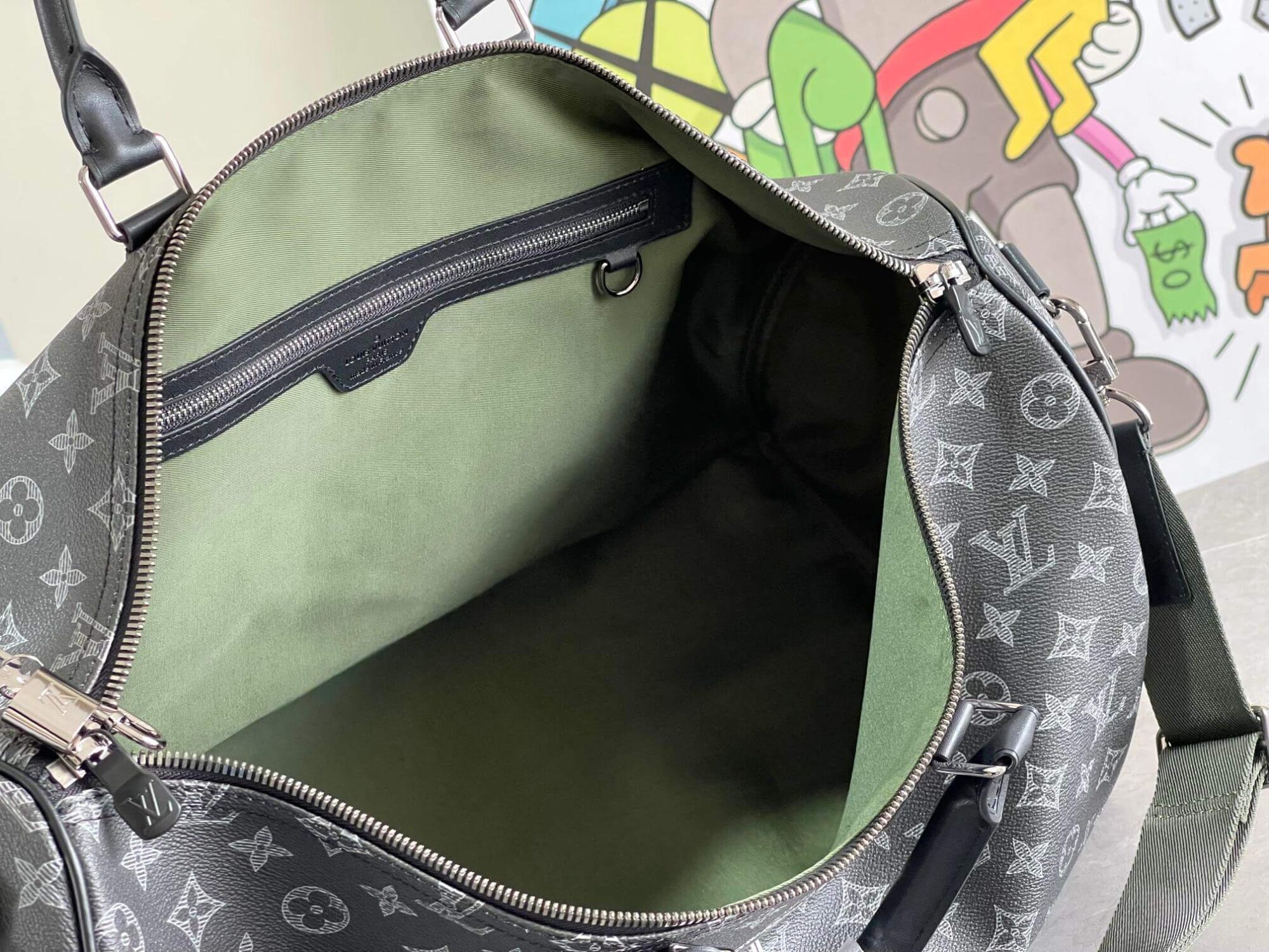 Louis Vuitton LV Monogram Vivienne Eclipse Keepall Bandoulière 50 Travel Shoulder Bag Black - Image 3