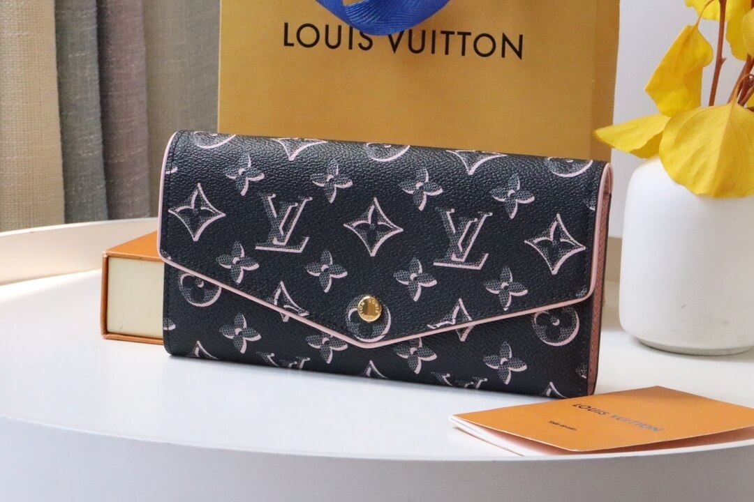 Louis Vuitton LV Monogram canvas Clemence Sarah wallet M81477 Black / Pink