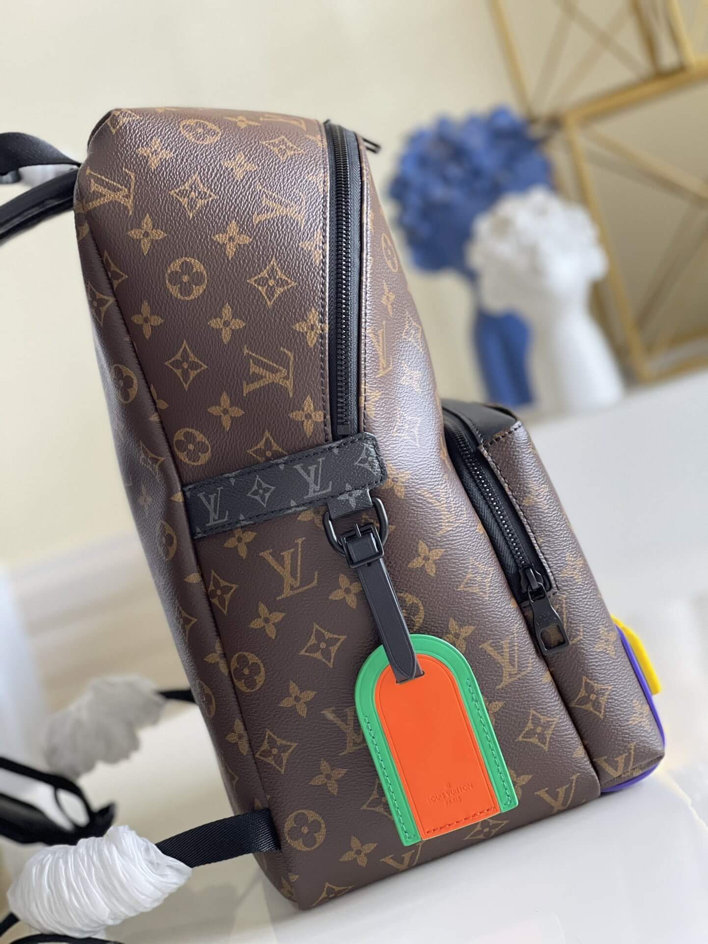Louis Vuitton LV Monogram canvas Discovery Backpack Bag M57965 Brown / Yellow - Image 6