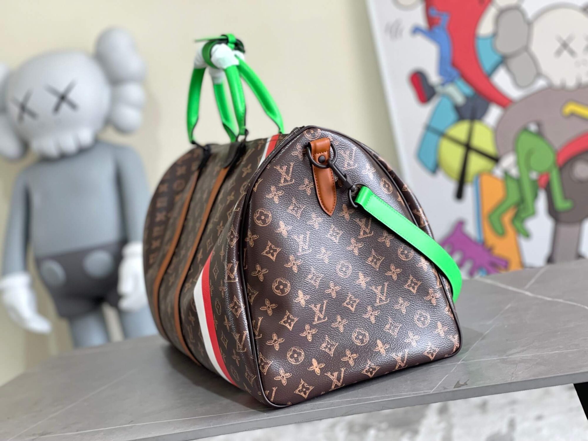 Louis Vuitton LV Monogram canvas Keepall Bandouliere 55 Duffel Travel Shoulder Bag M59661 Green / Brown - Image 5