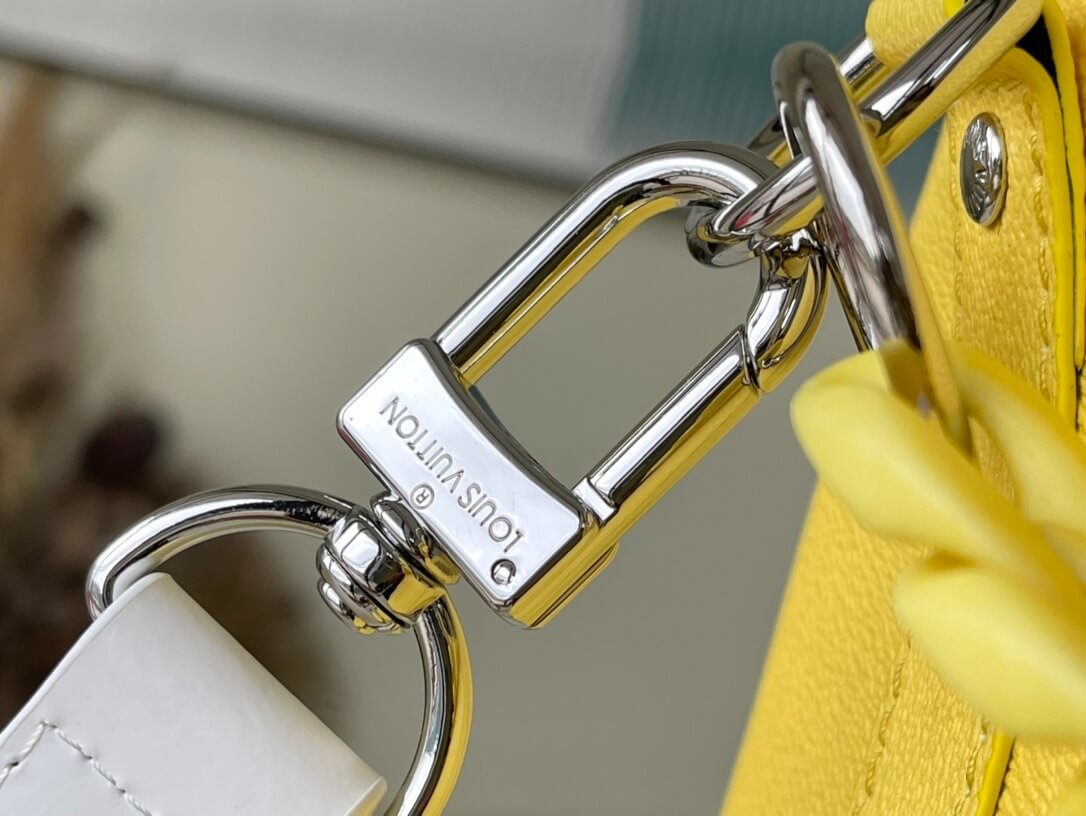 Louis Vuitton LV Monogram coated canvas Keepall Bandouliere 55 Travel Bag M58748 Yellow - Image 7