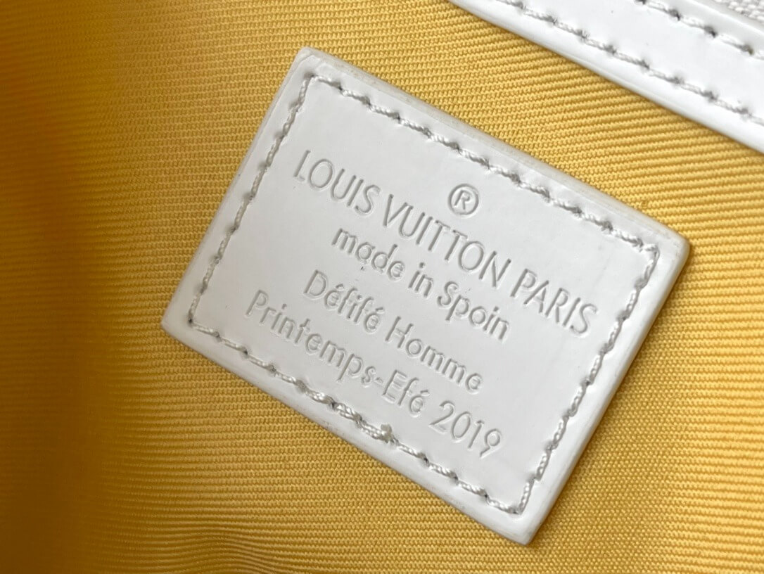 Louis Vuitton LV Monogram coated canvas Keepall Bandouliere 55 Travel Bag M58748 Yellow - Image 4