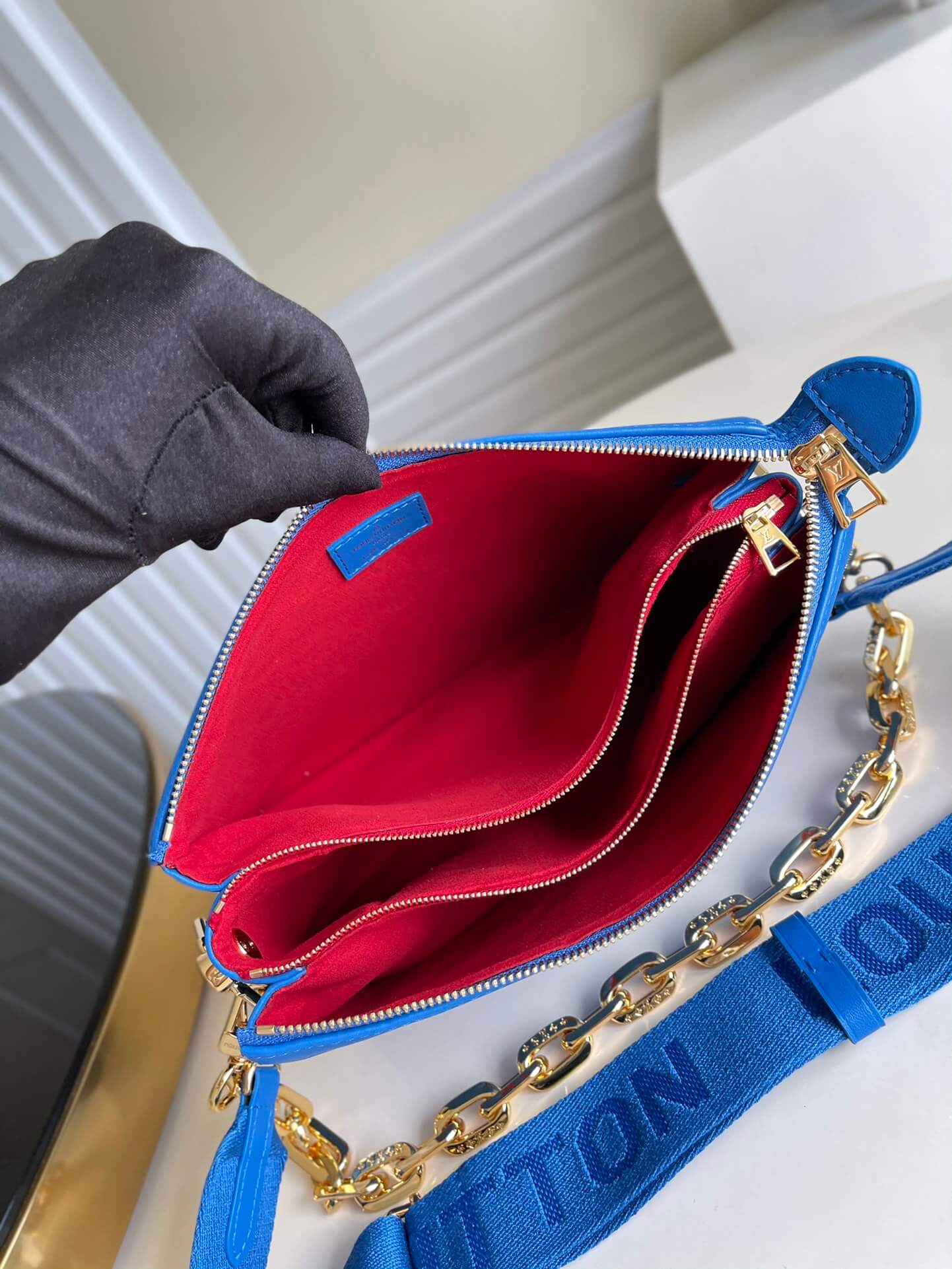 Louis Vuitton LV Monogram embossed Coussin PM H27 Lambskin Shoulder Crossbody Handbag M58626 Blue / Red - Image 3