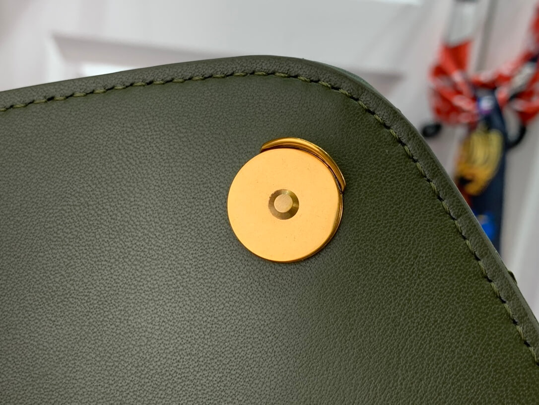 Louis Vuitton LV New Wave Multi-Pochette Shoulder Crossbody Bag M56461 Black M56466 White M56468 Pink M56471 Green Khaki - Image 35