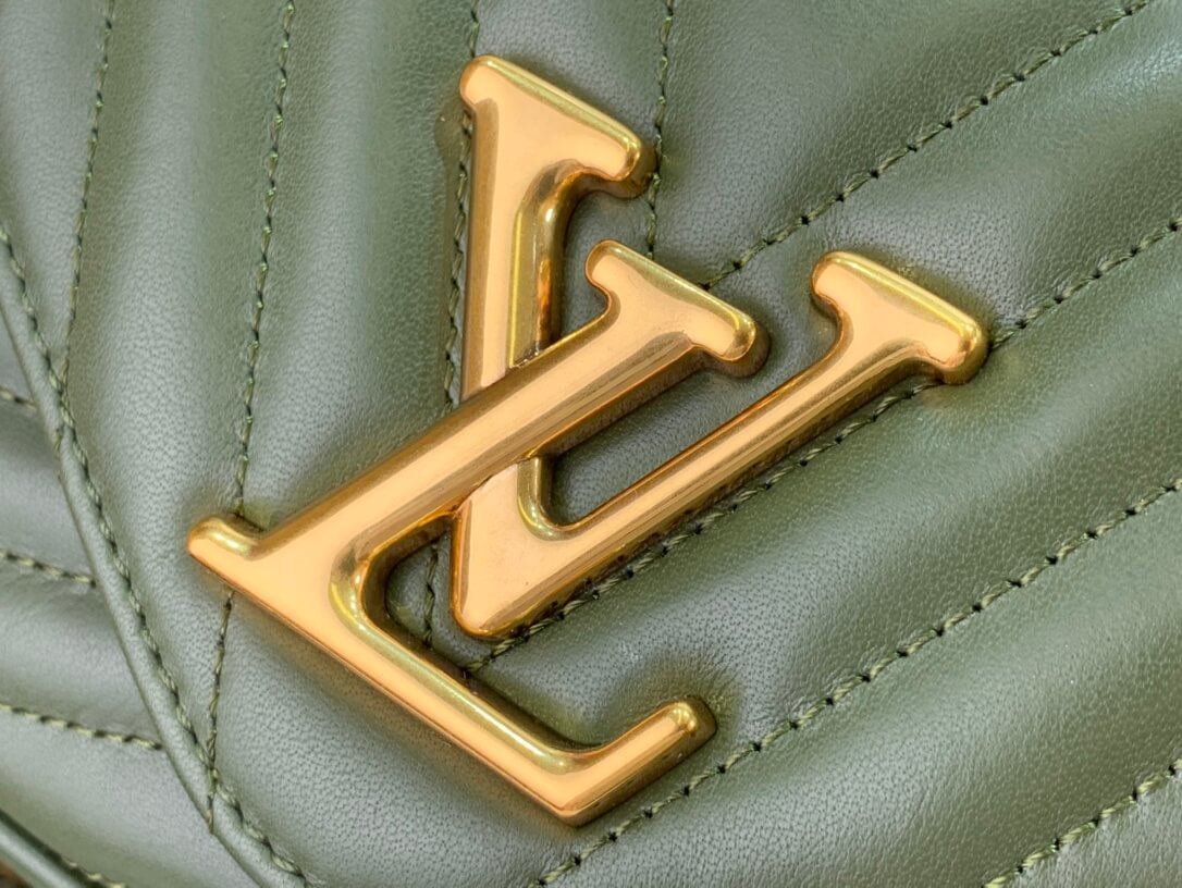 Louis Vuitton LV New Wave Multi-Pochette Shoulder Crossbody Bag M56461 Black M56466 White M56468 Pink M56471 Green Khaki - Image 32