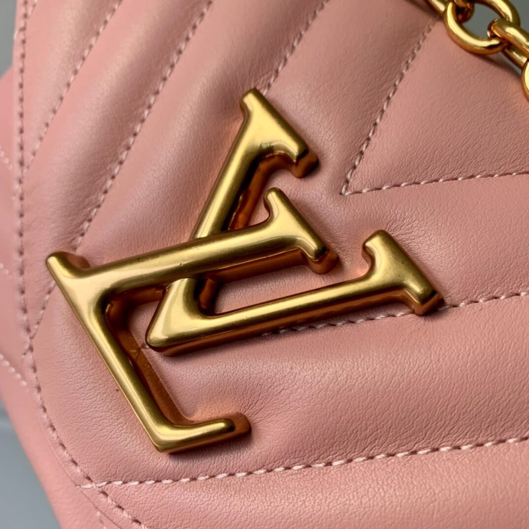Louis Vuitton LV New Wave Small Chain Multi Pochette Accessoires Shoulder HandBag M20685 White M20686 Pink M20687 Black M20838 Beige - Image 15