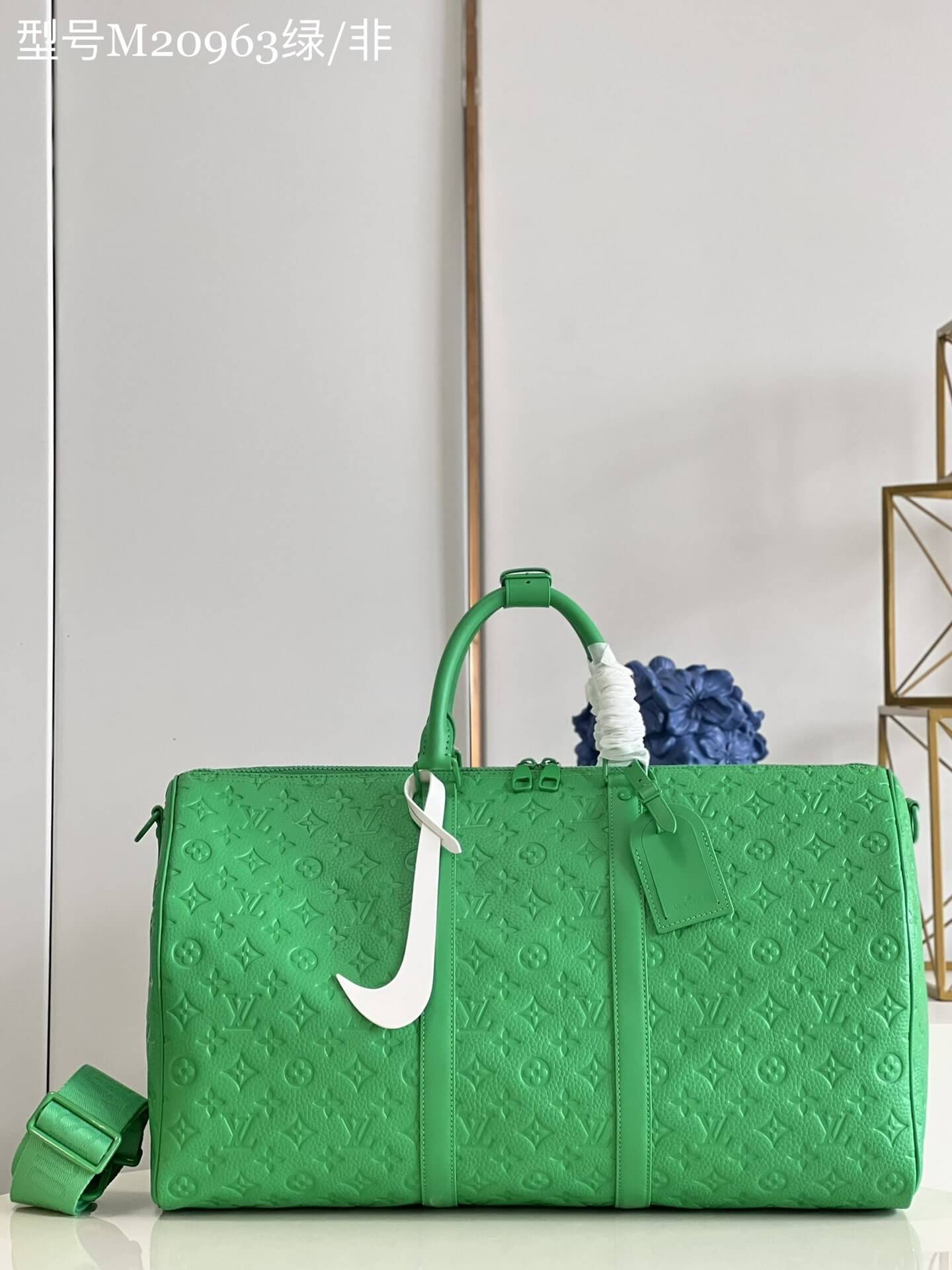 Louis Vuitton LV Taurillon Monogram Keepall Bandoulière 50 Travel Shoulder Bag M20963 Green - Orange